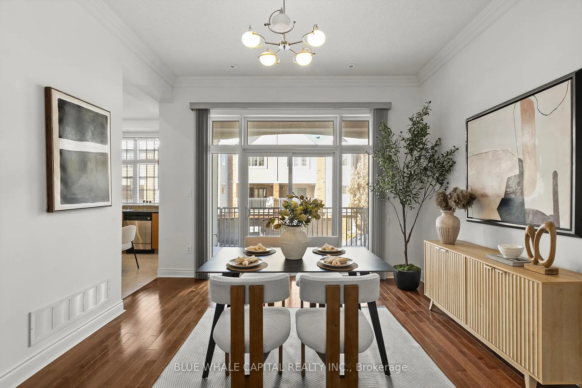 Photo 5 of 189 Legends Way, Markham, Unionville — HOMEH