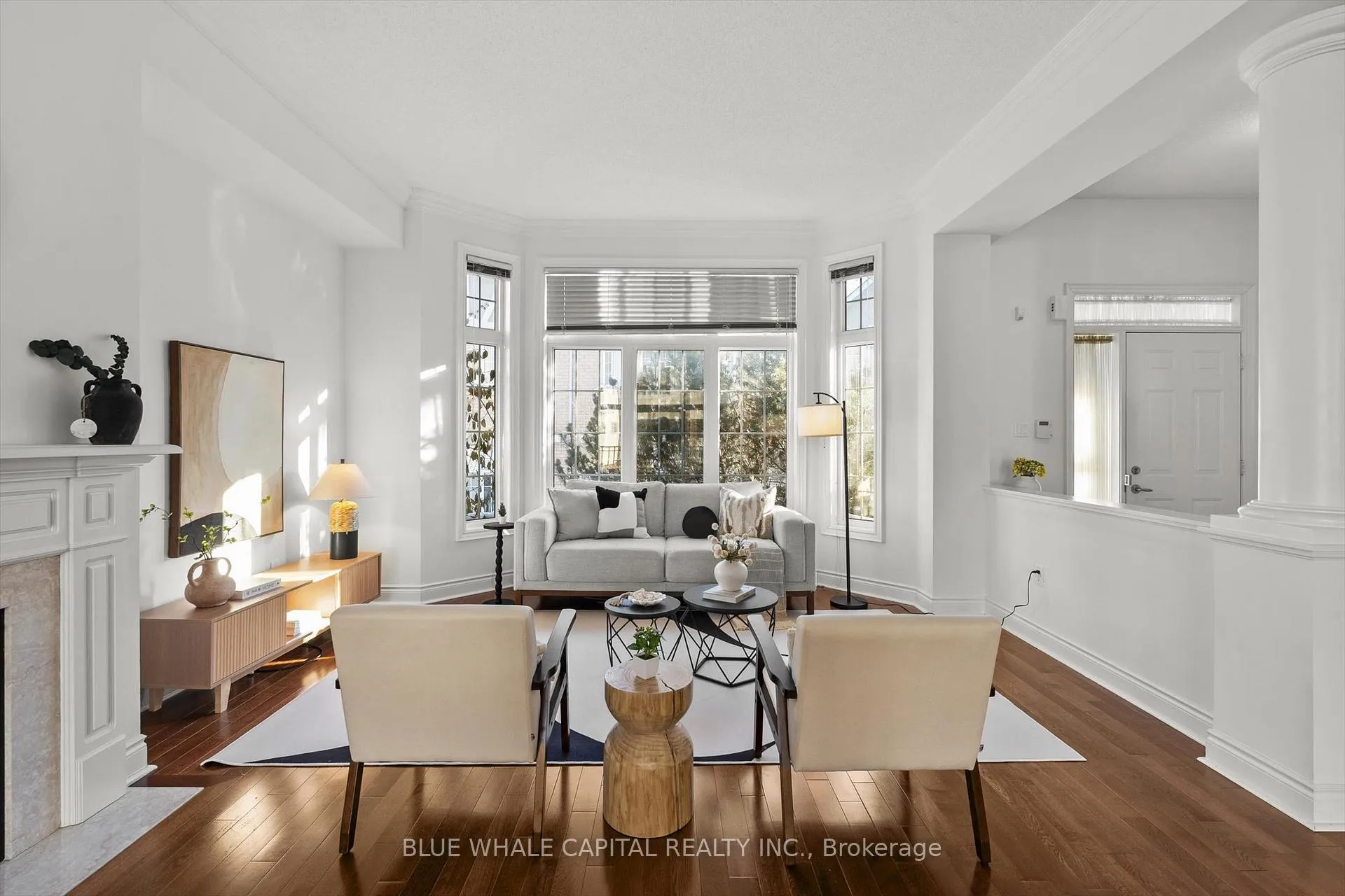 Photo 9 of 189 Legends Way, Markham, Unionville — HOMEH