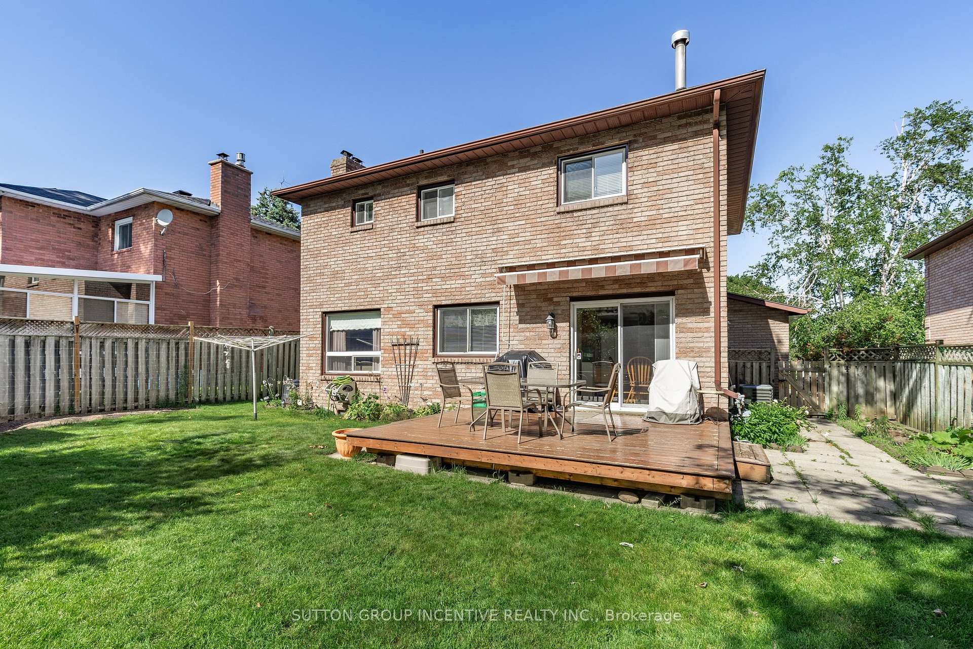 Photo 10 of 10 Keats Drive, Barrie, Letitia Heights — HOMEH
