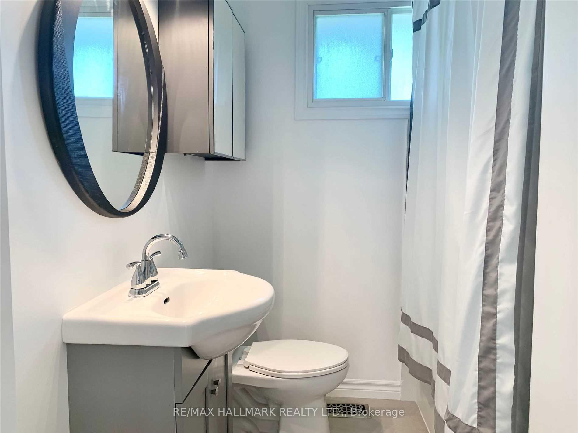 Photo 7 of 302 Walter Drive, Georgina, Keswick South — HOMEH