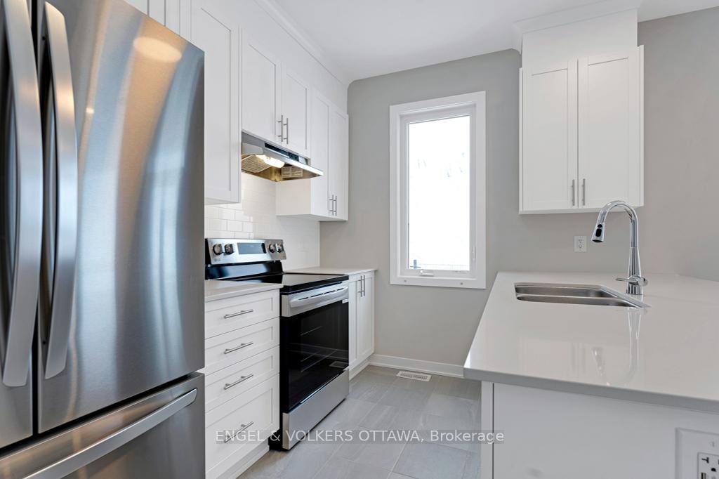 Photo 12 of 680 Expansion Road, Ottawa, Barrhaven - Half Moon Bay — HOMEH