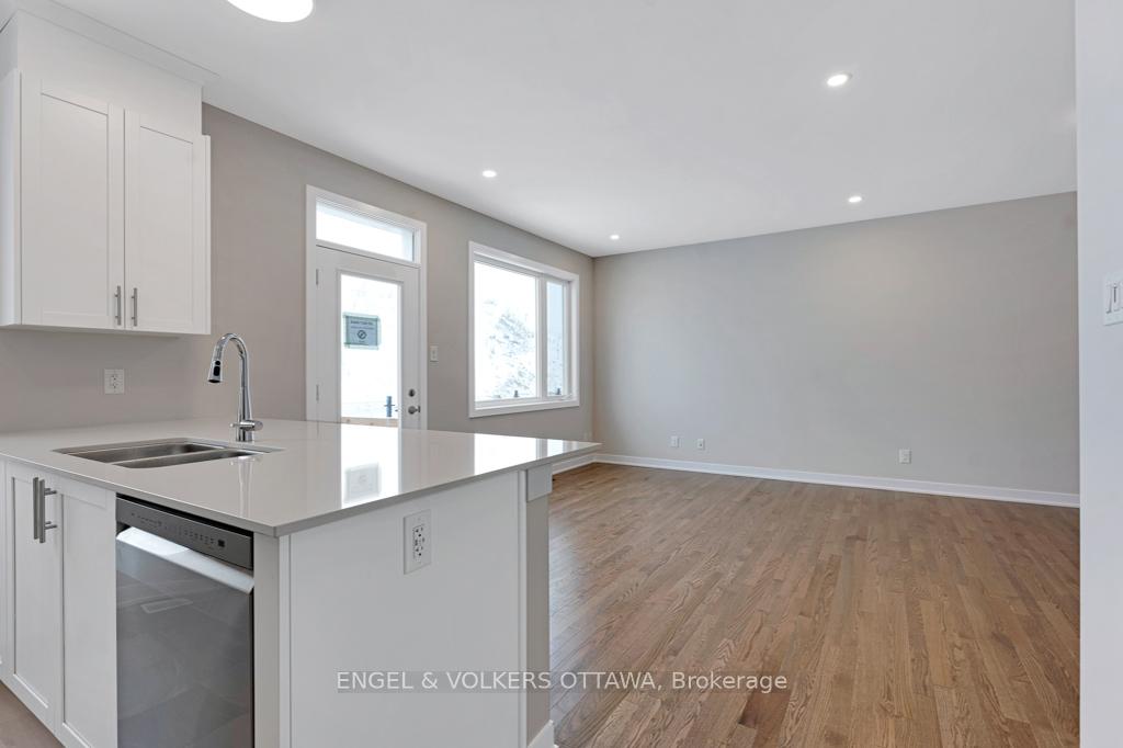 Photo 13 of 680 Expansion Road, Ottawa, Barrhaven - Half Moon Bay — HOMEH