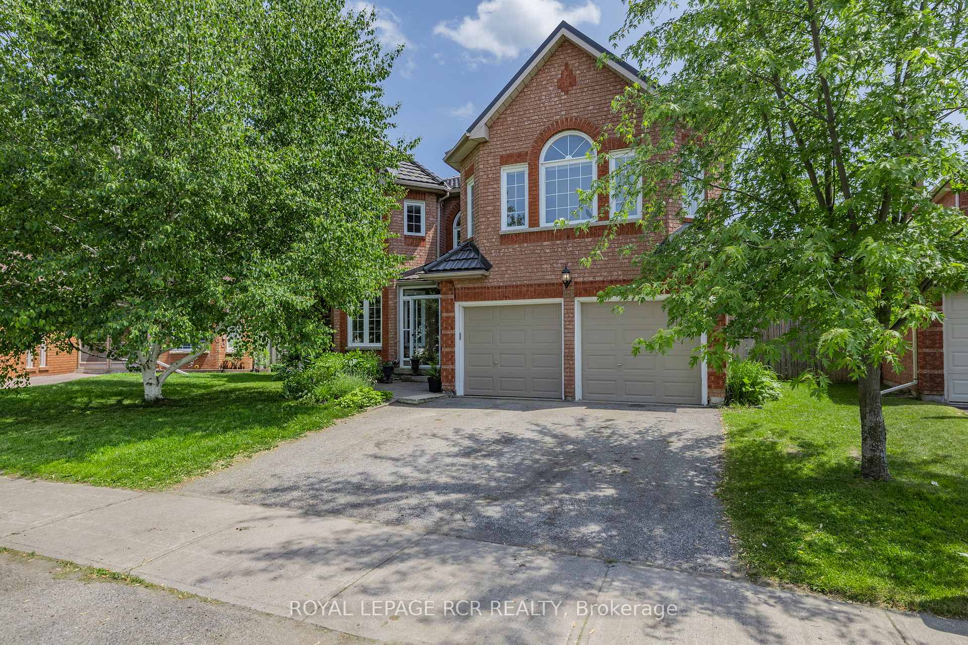 Photo 1 of 11 Litner Crescent, Georgina, Keswick North — HOMEH