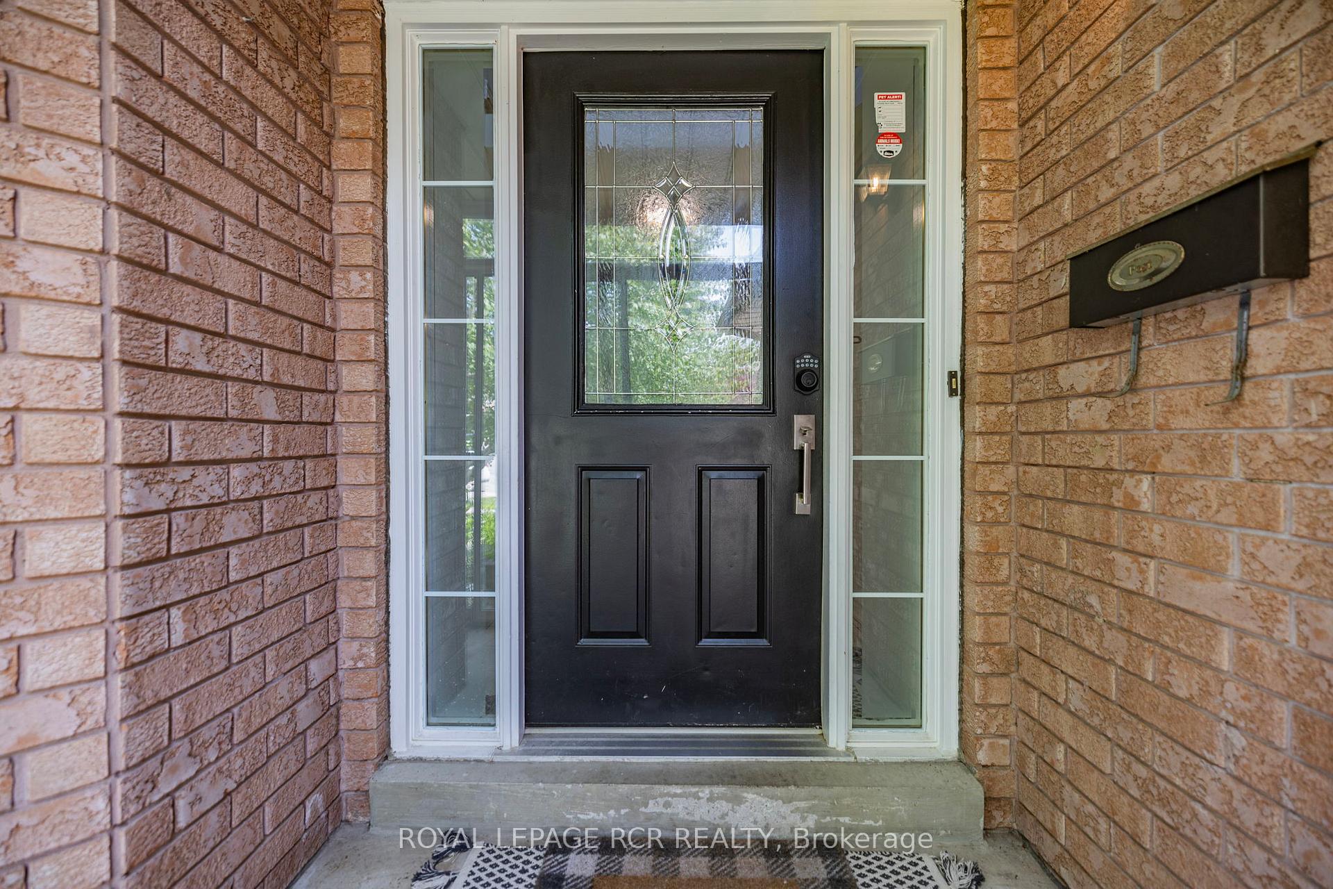 Photo 5 of 11 Litner Crescent, Georgina, Keswick North — HOMEH
