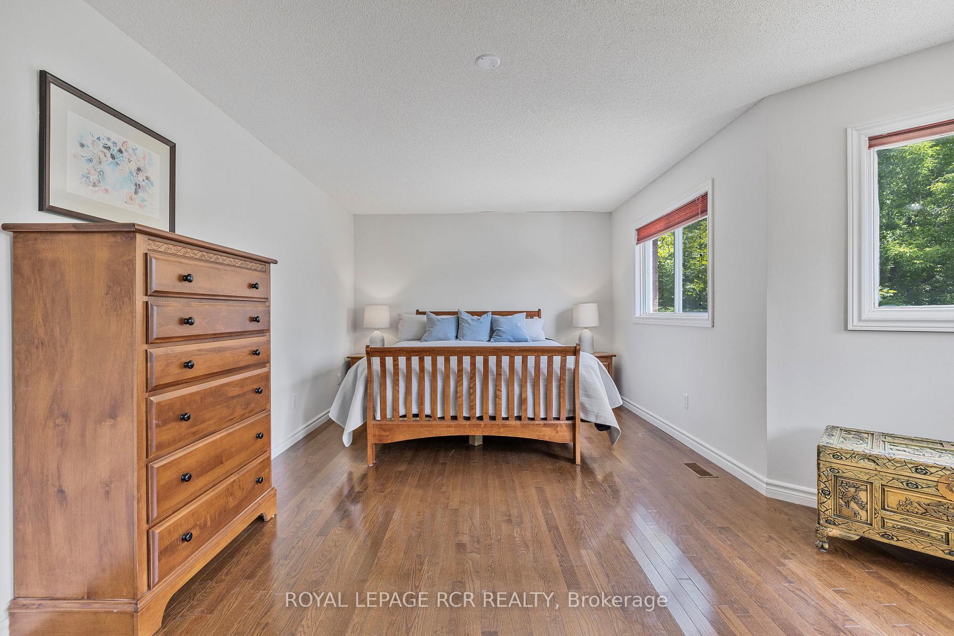 Photo 19 of 11 Litner Crescent, Georgina, Keswick North — HOMEH
