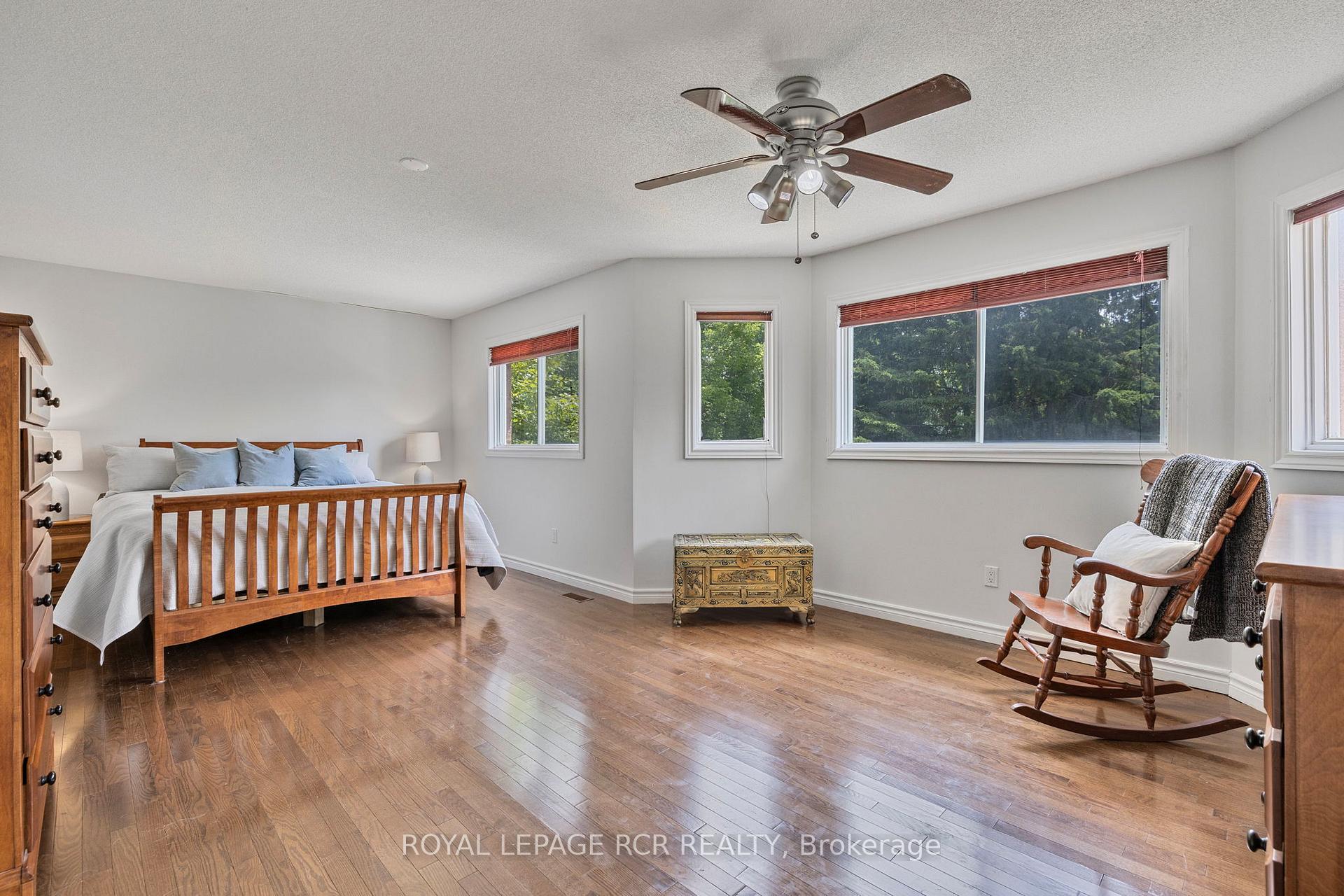 Photo 20 of 11 Litner Crescent, Georgina, Keswick North — HOMEH