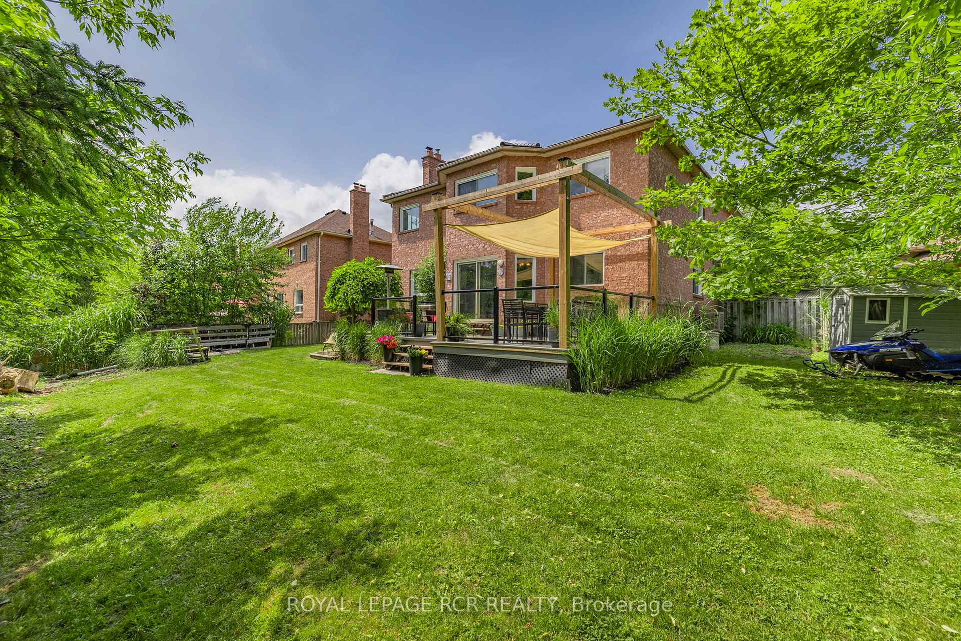 Photo 34 of 11 Litner Crescent, Georgina, Keswick North — HOMEH