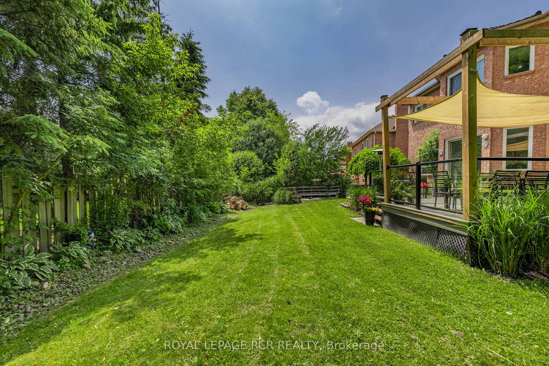 Photo 35 of 11 Litner Crescent, Georgina, Keswick North — HOMEH