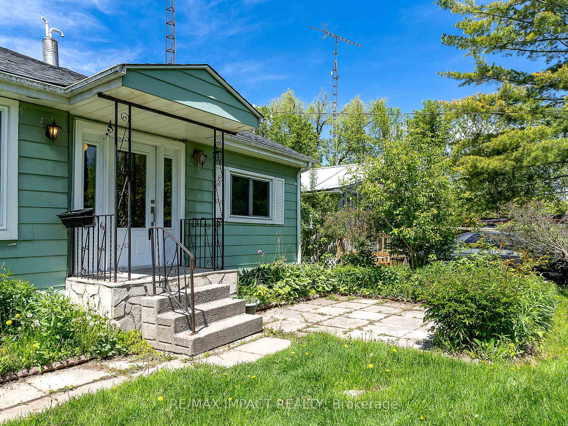 Photo 5 of 5372 Young Street, Hamilton Township, Rural Hamilton — HOMEH