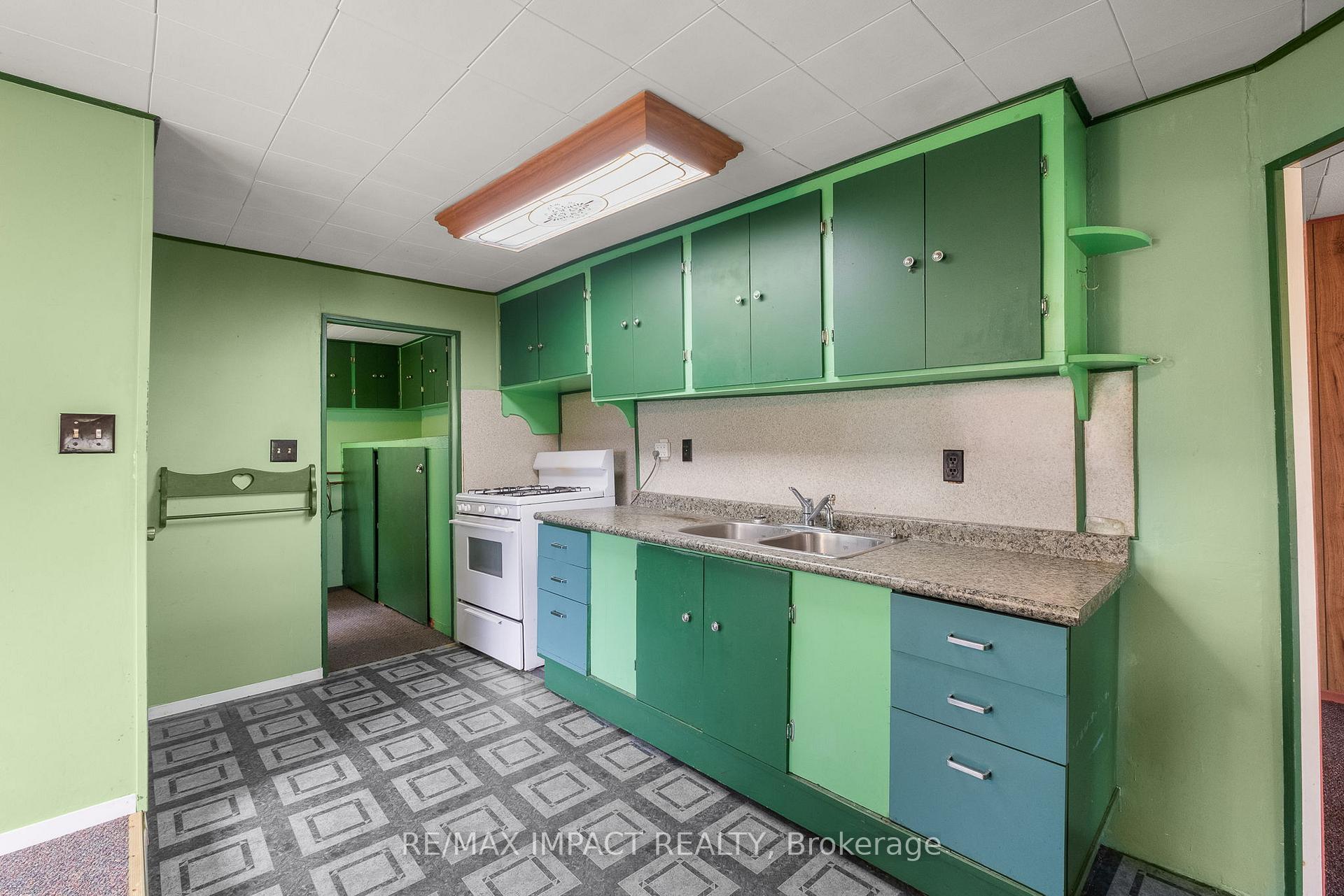 Photo 33 of 5372 Young Street, Hamilton Township, Rural Hamilton — HOMEH