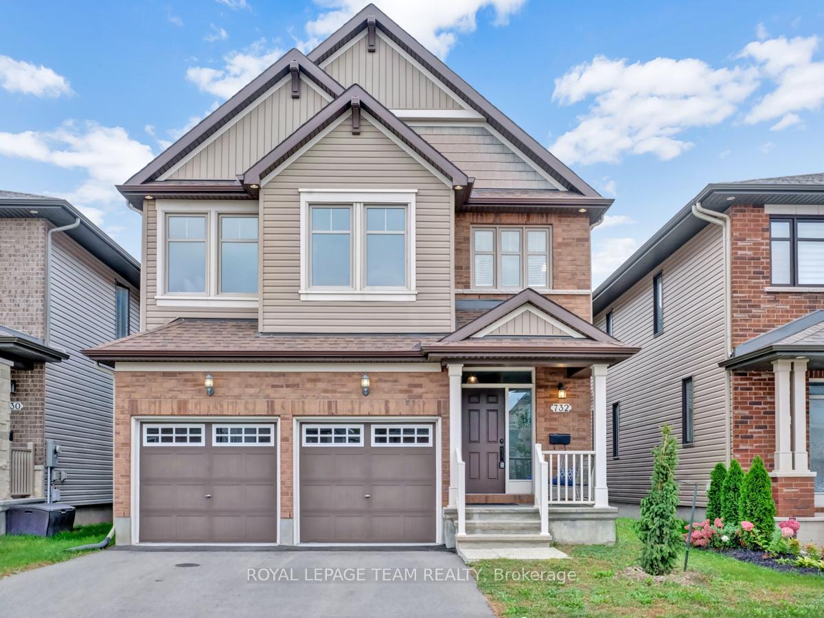 Front of 732 Brian Good Avenue