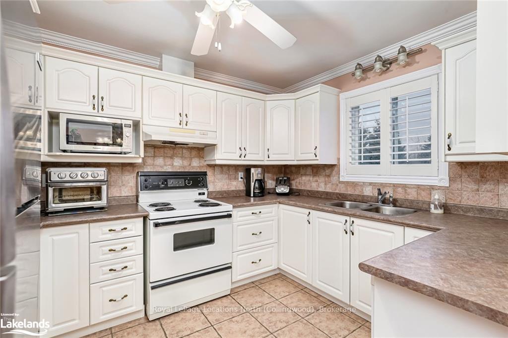 Photo 15 of 38 Mckean Boulevard, Clearview, Nottawa — HOMEH