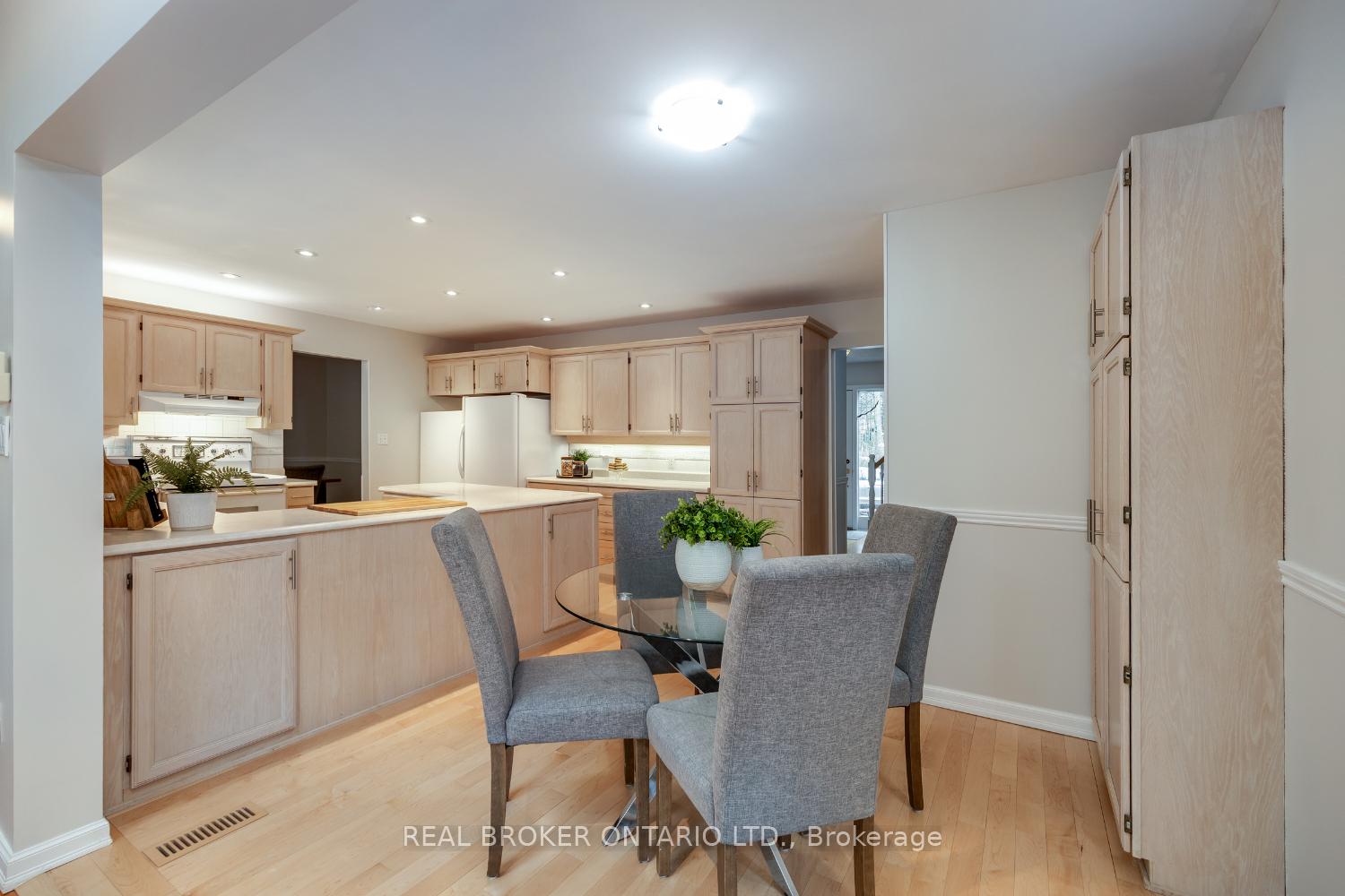 Photo 20 of 2154 Concession Rd 10, Clarington, Rural Clarington — HOMEH