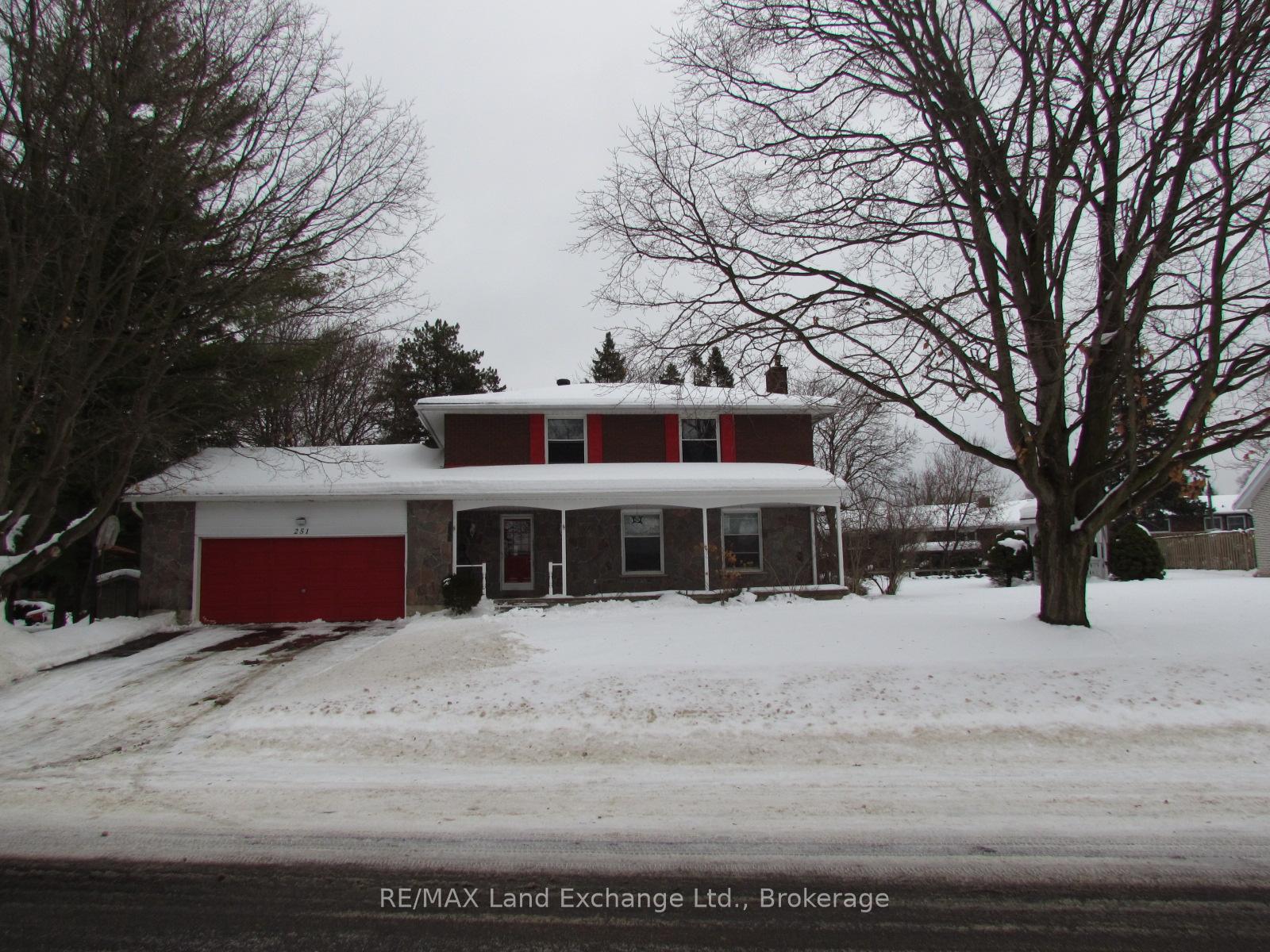 Front of 251 4th Avenue