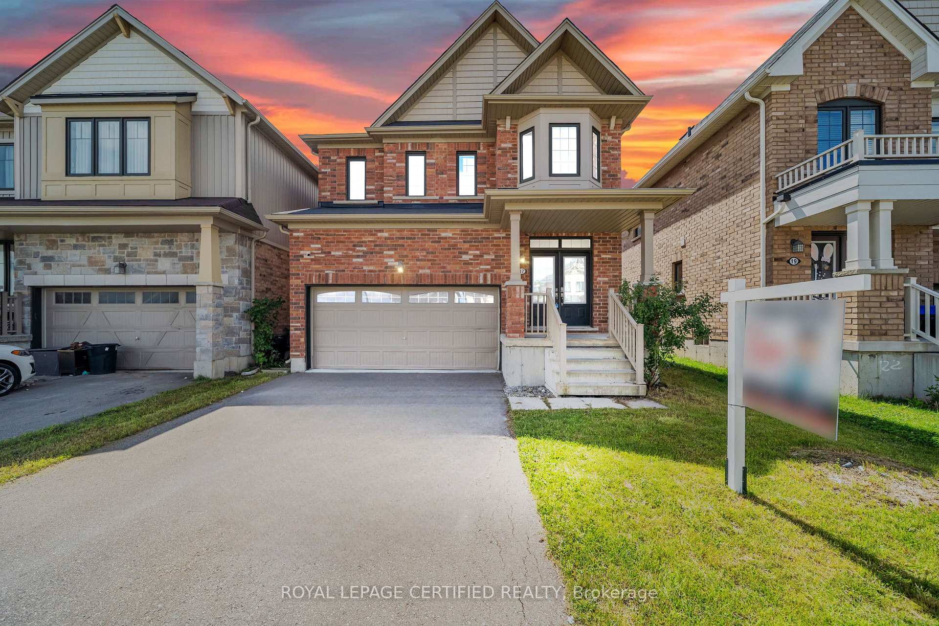 Photo 1 of 17 Arnold Marshall Boulevard, Haldimand — HOMEH