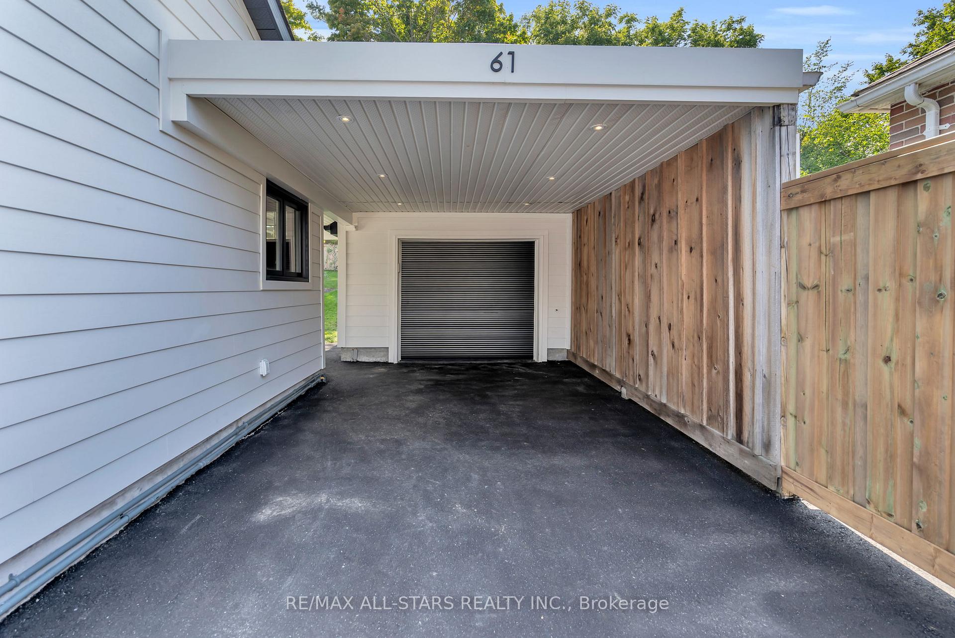 Photo 46 of 61 Holgate Street, Barrie, Allandale — HOMEH