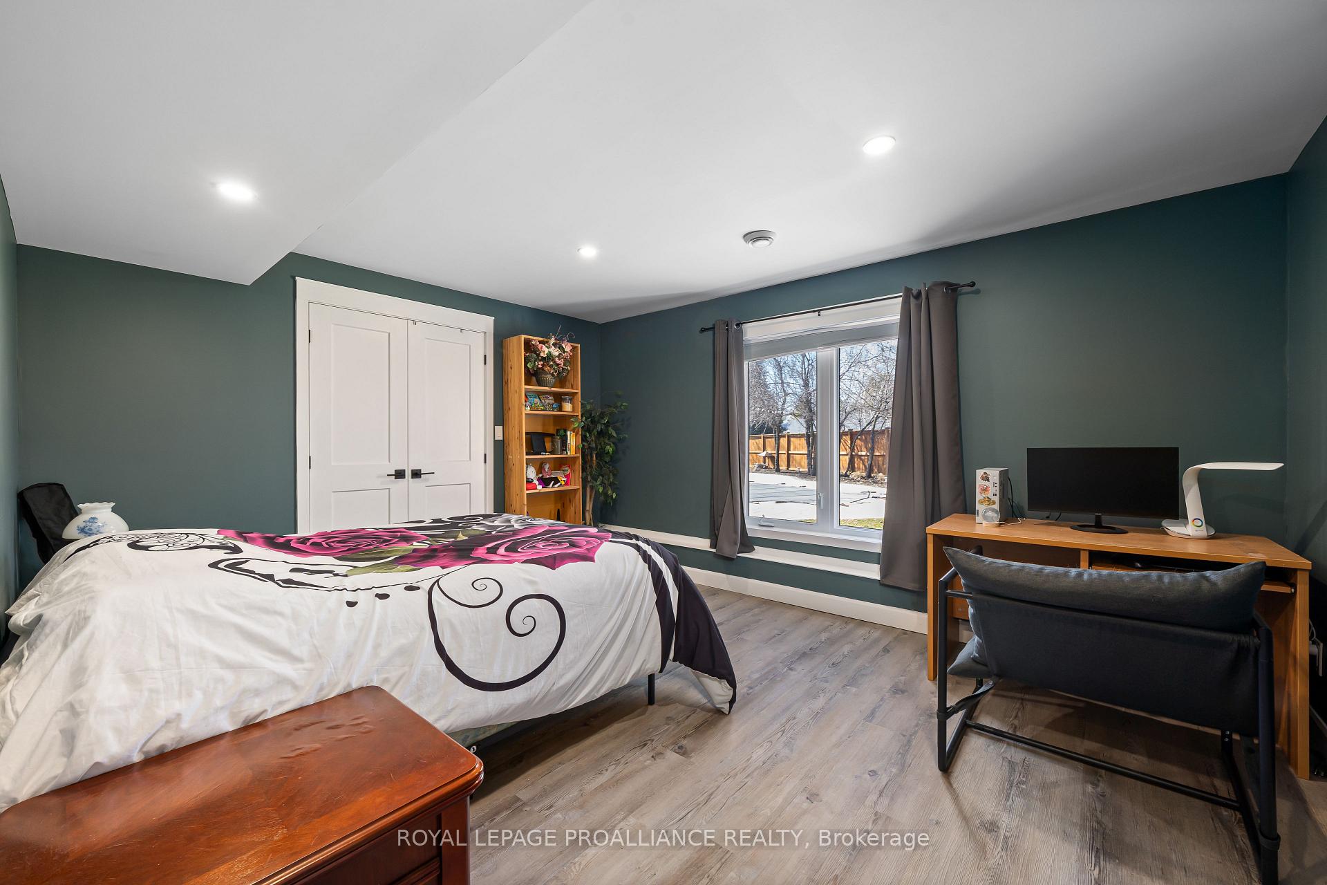 Photo 9 of 32 Lehtinen Crescent, Belleville, Belleville Ward — HOMEH