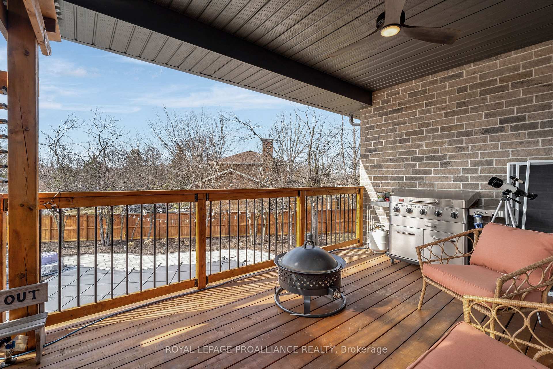 Photo 14 of 32 Lehtinen Crescent, Belleville, Belleville Ward — HOMEH