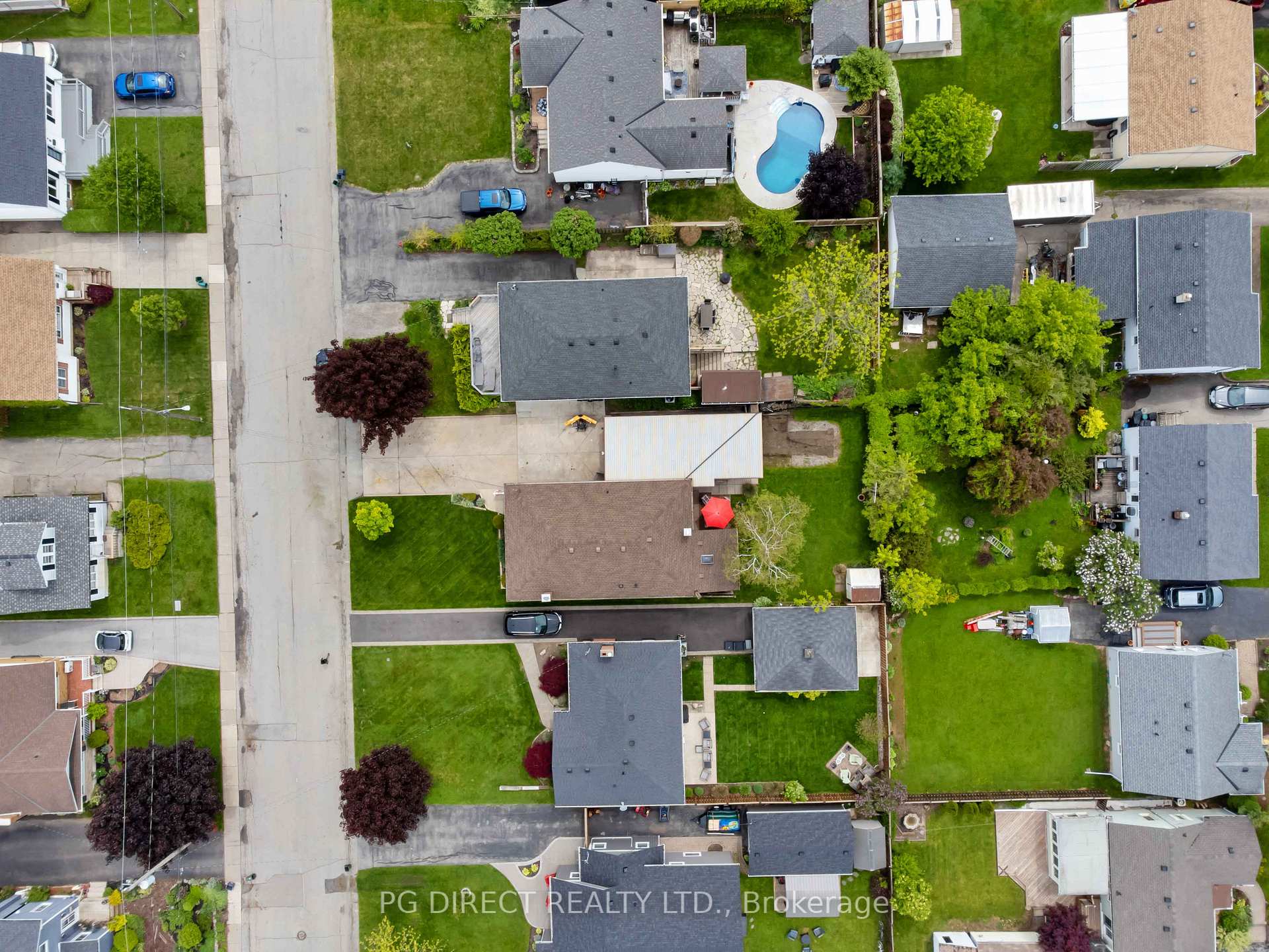 Photo 14 of 79 Fairview Road, Grimsby, Grimsby Beach — HOMEH