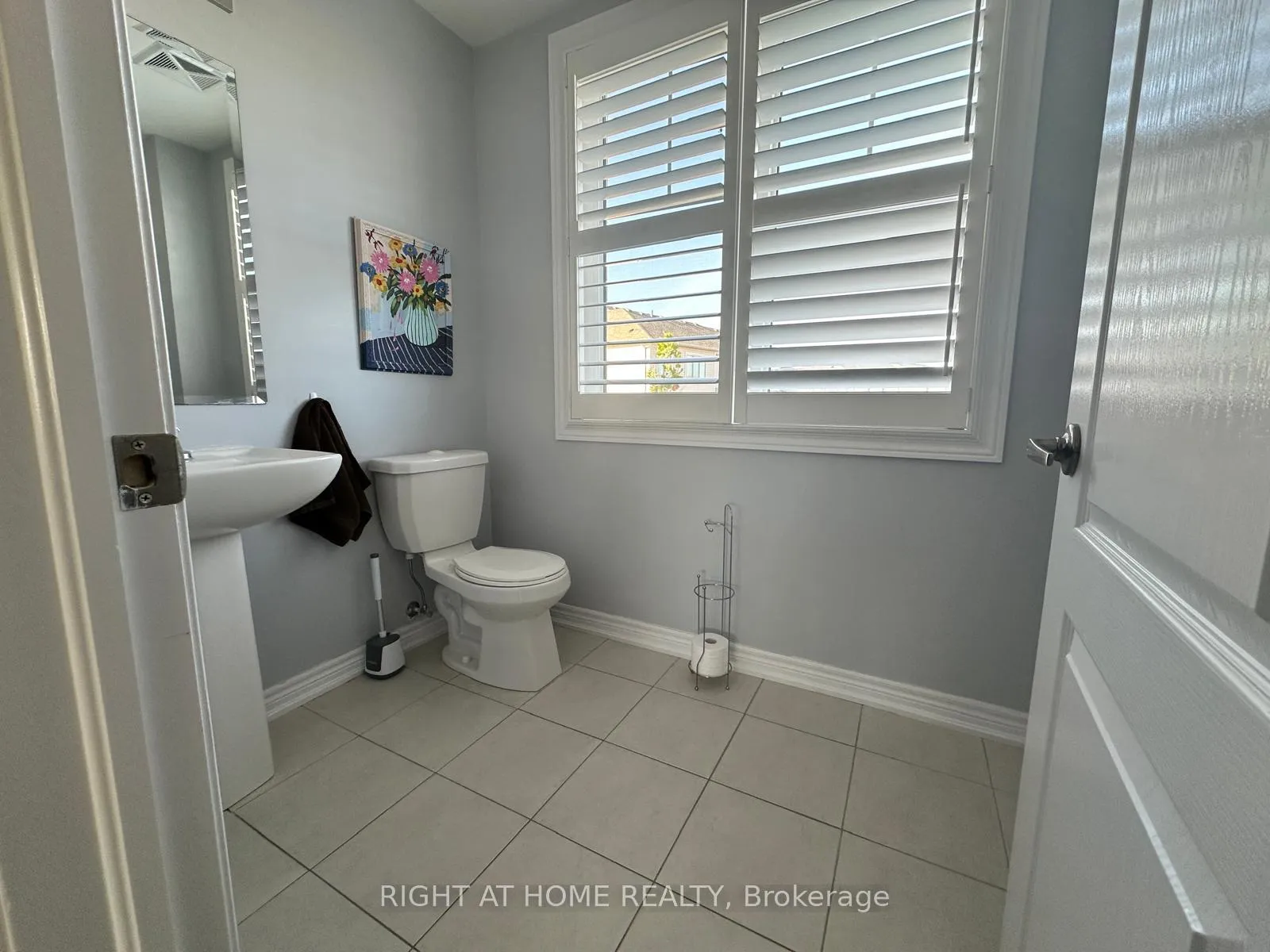 Photo 3 of 111 Starwood Drive, Guelph, Grange Road — HOMEH
