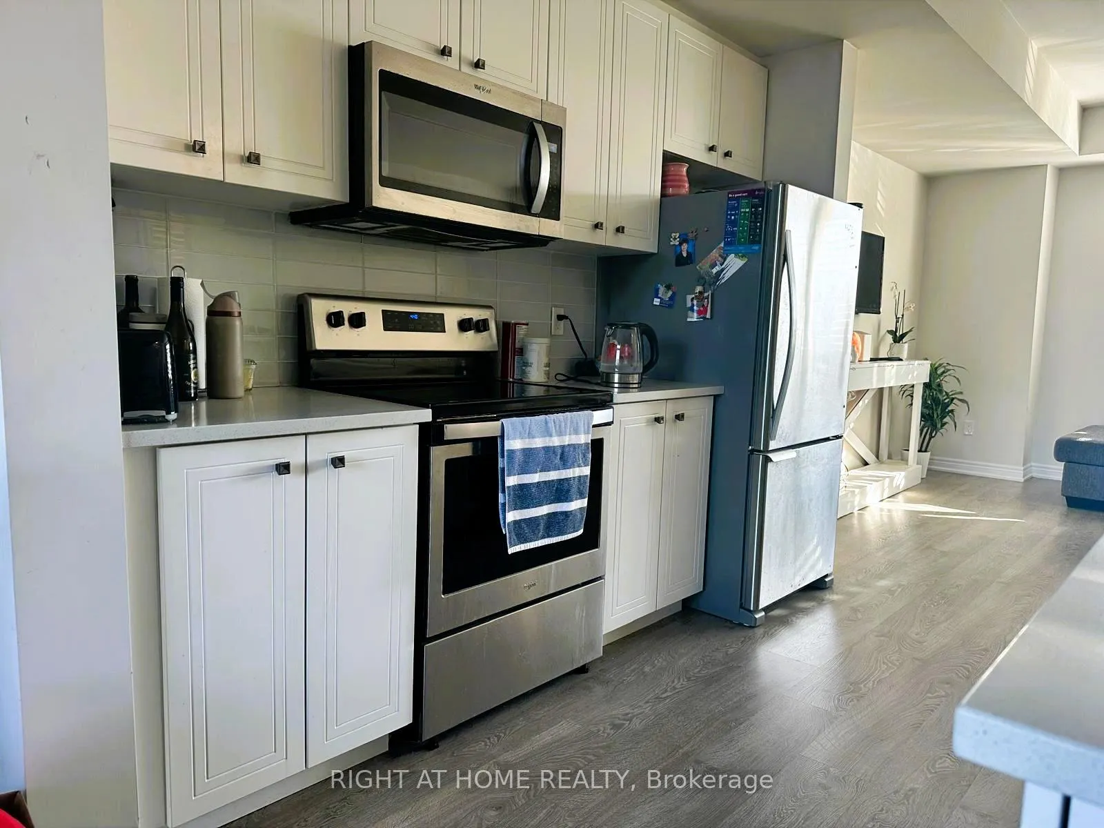 Photo 7 of 111 Starwood Drive, Guelph, Grange Road — HOMEH