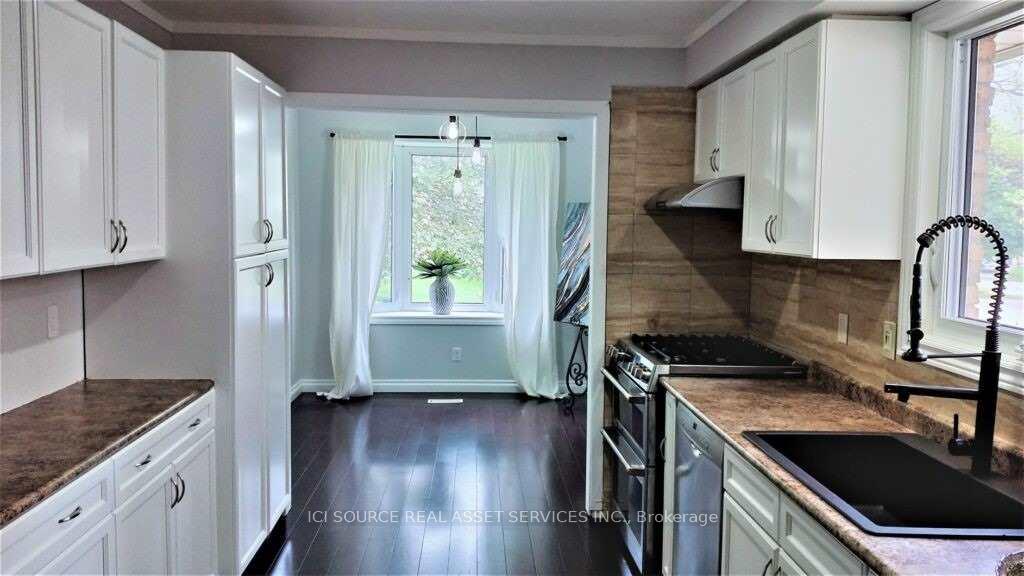 Photo 5 of Unit Upper, 1527 Rusholme Crescent, Burlington, Palmer — HOMEH