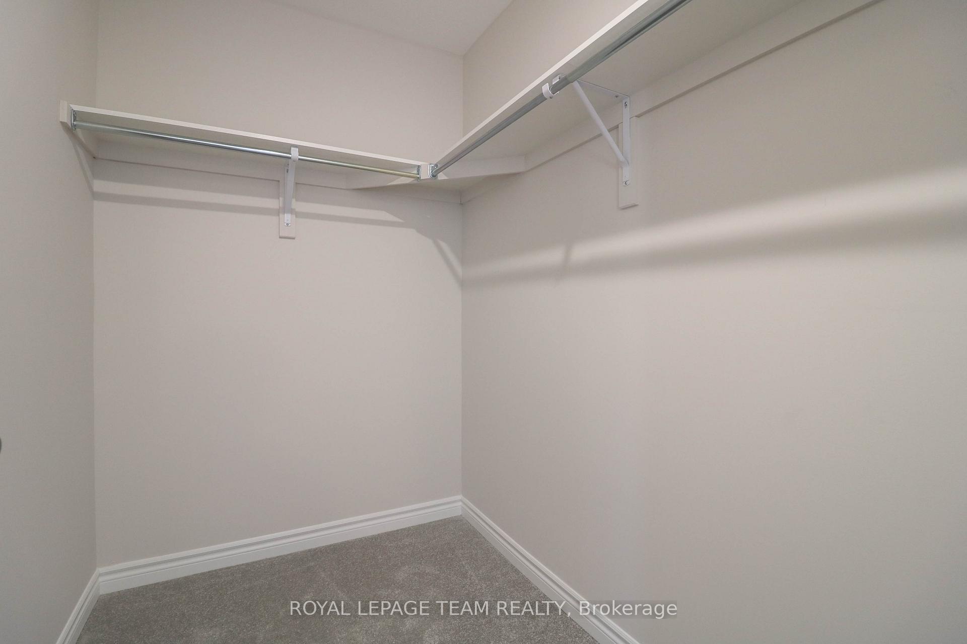 Photo 21 of 49 Focality Crescent, Ottawa, Barrhaven - Half Moon Bay — HOMEH