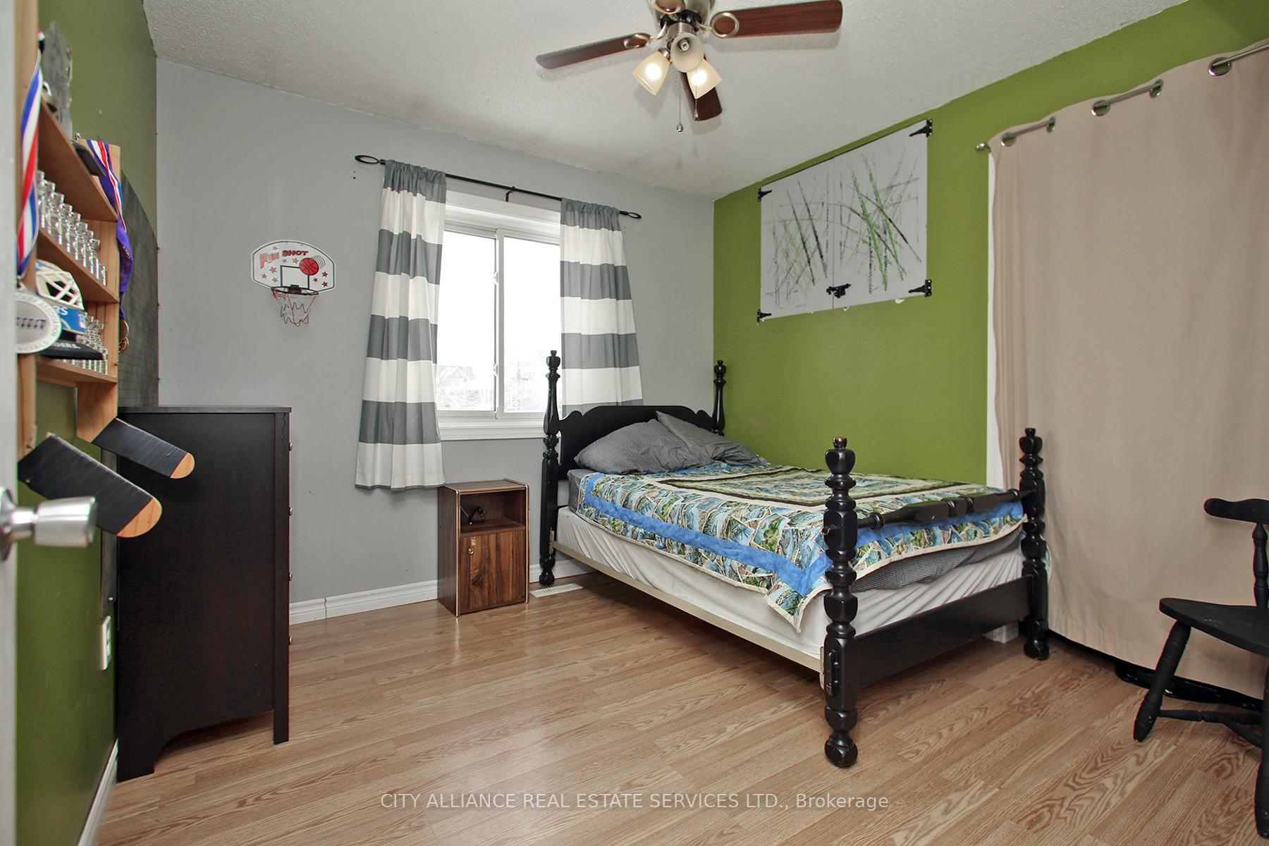 Photo 5 of 28 Joel Avenue, Georgina, Historic Lakeshore Communities — HOMEH