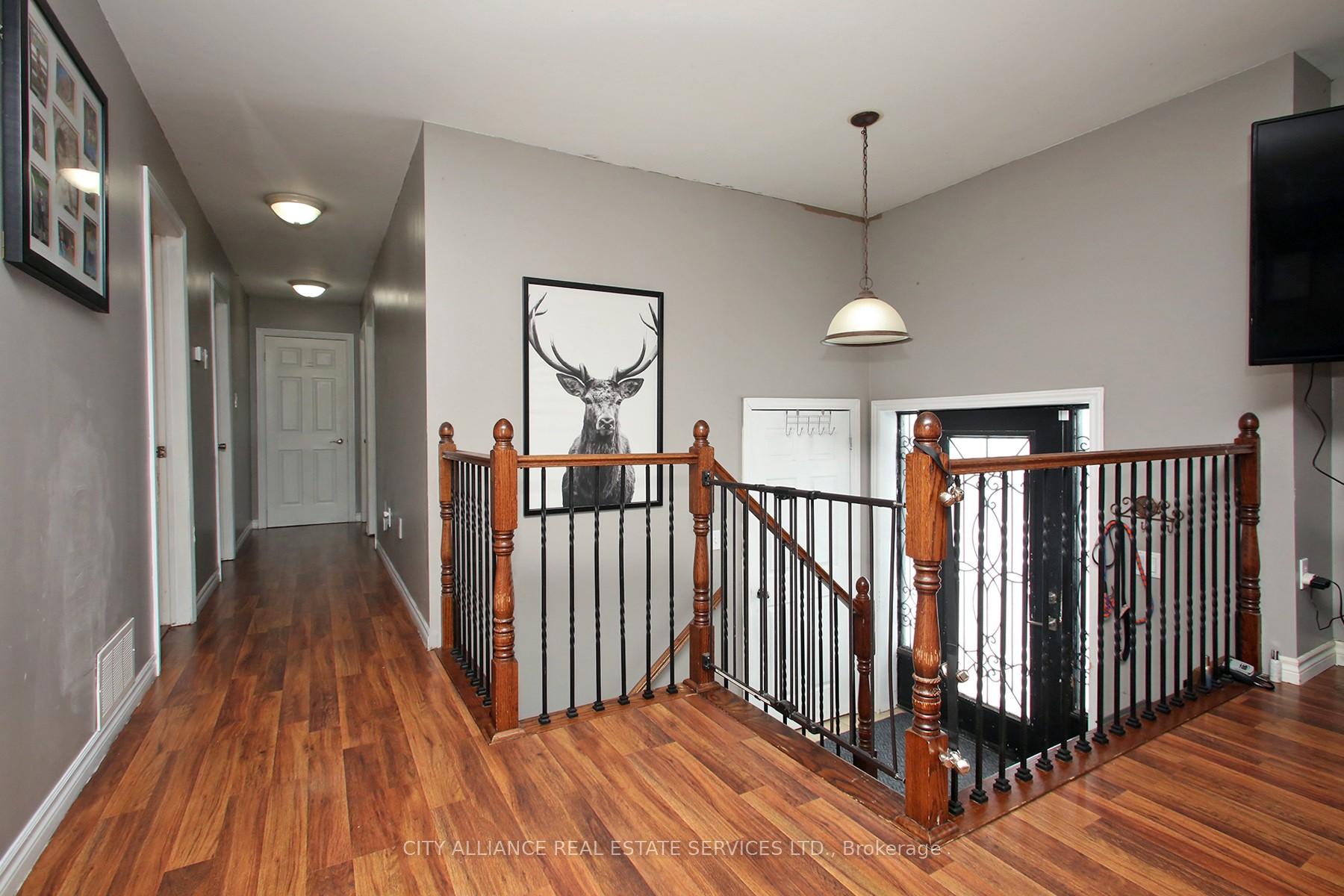 Photo 8 of 28 Joel Avenue, Georgina, Historic Lakeshore Communities — HOMEH