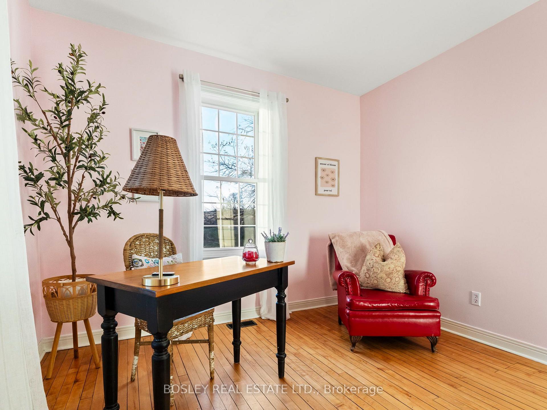 Photo 20 of 2842 Meyers Road S, Hamilton Township, Rural Hamilton — HOMEH