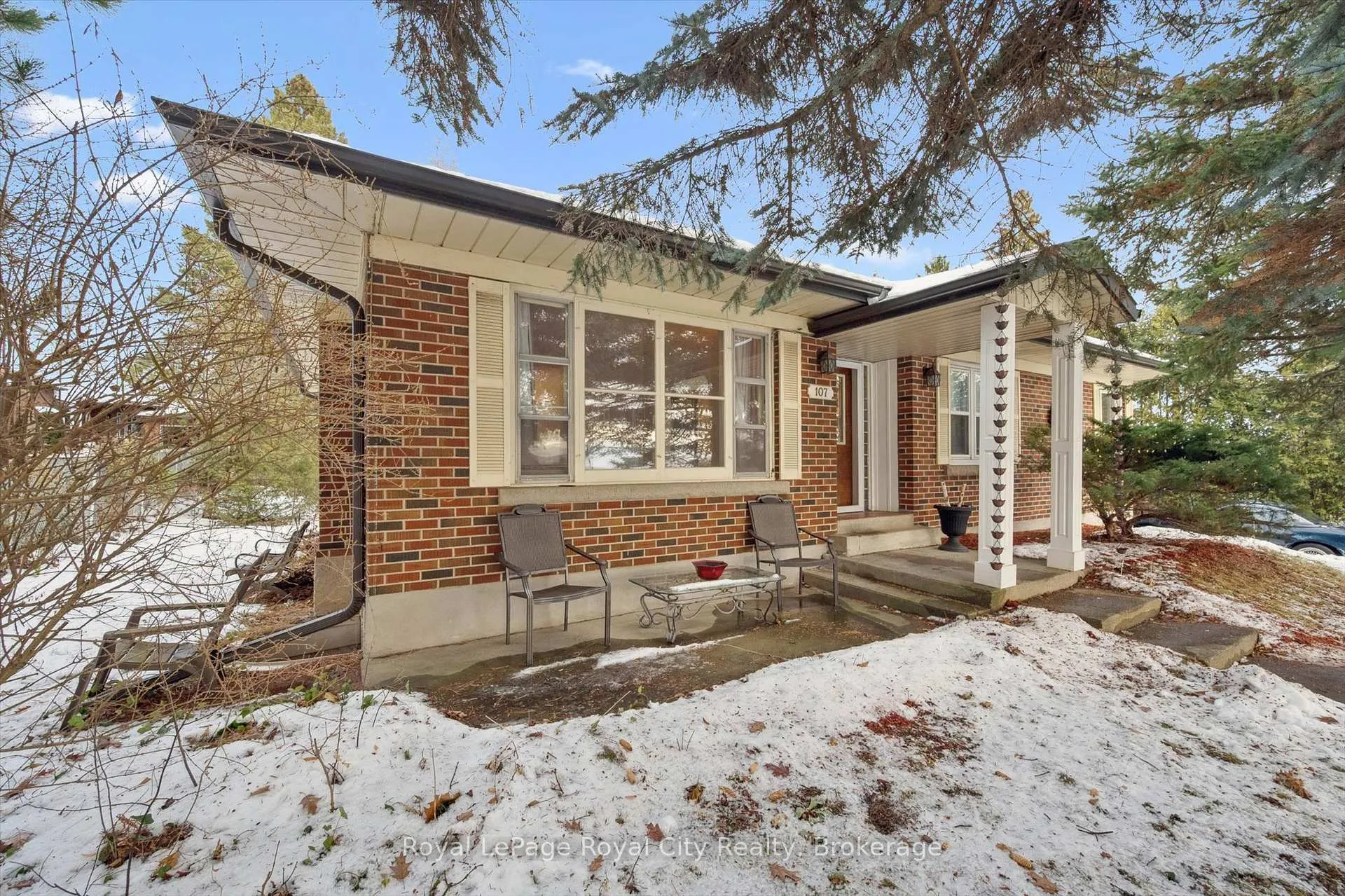 Photo 16 of 107 Westmount Road, Guelph, Exhibition Park — HOMEH