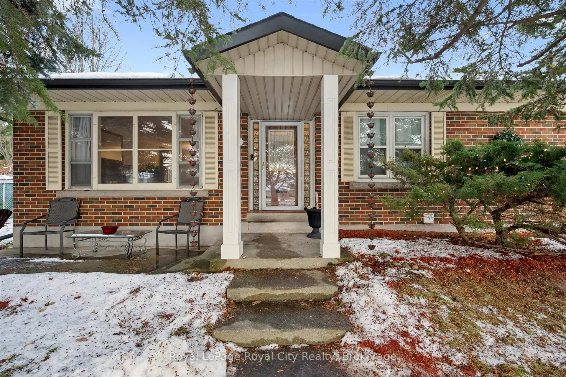 Photo 18 of 107 Westmount Road, Guelph, Exhibition Park — HOMEH