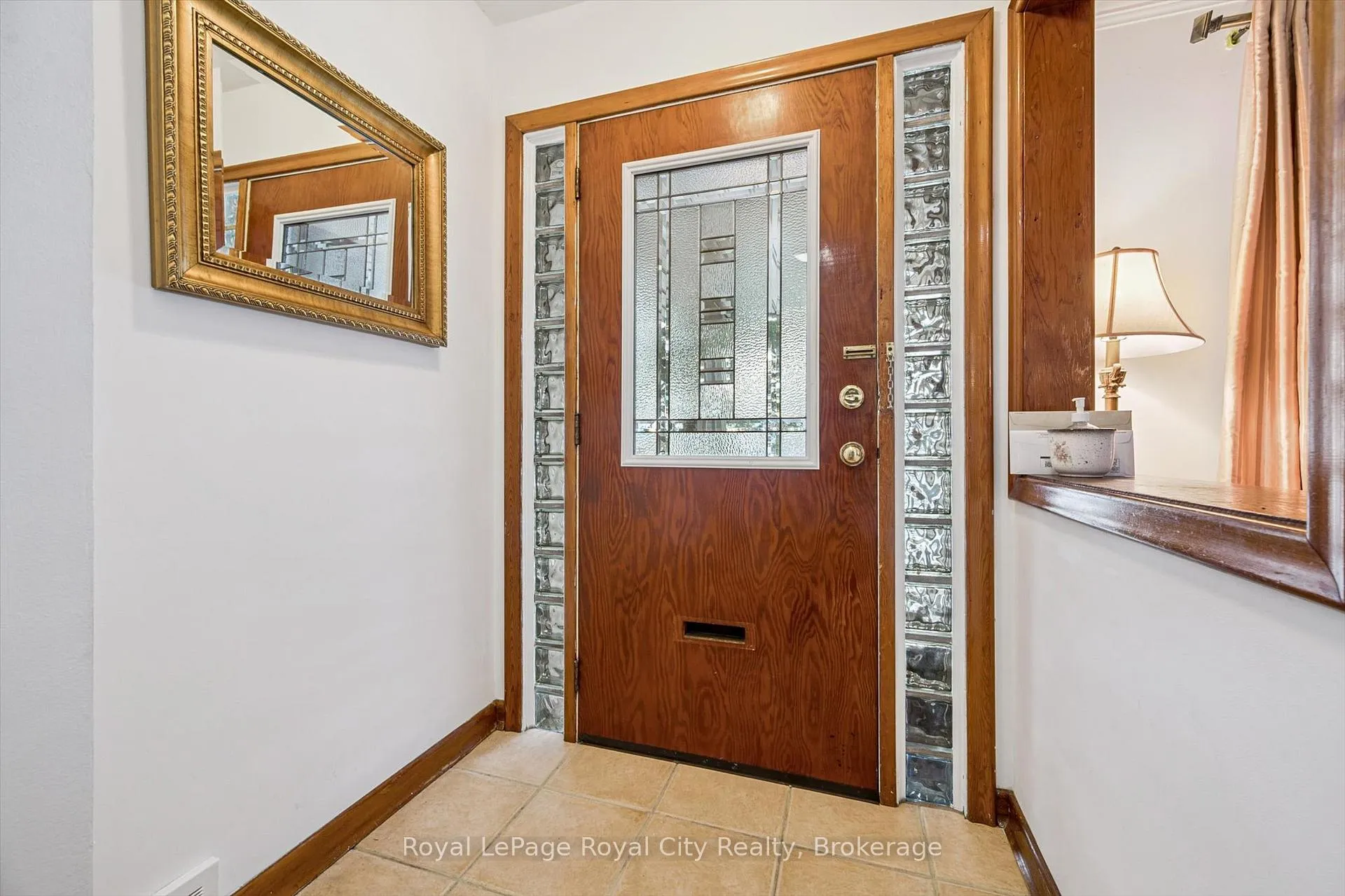Photo 21 of 107 Westmount Road, Guelph, Exhibition Park — HOMEH