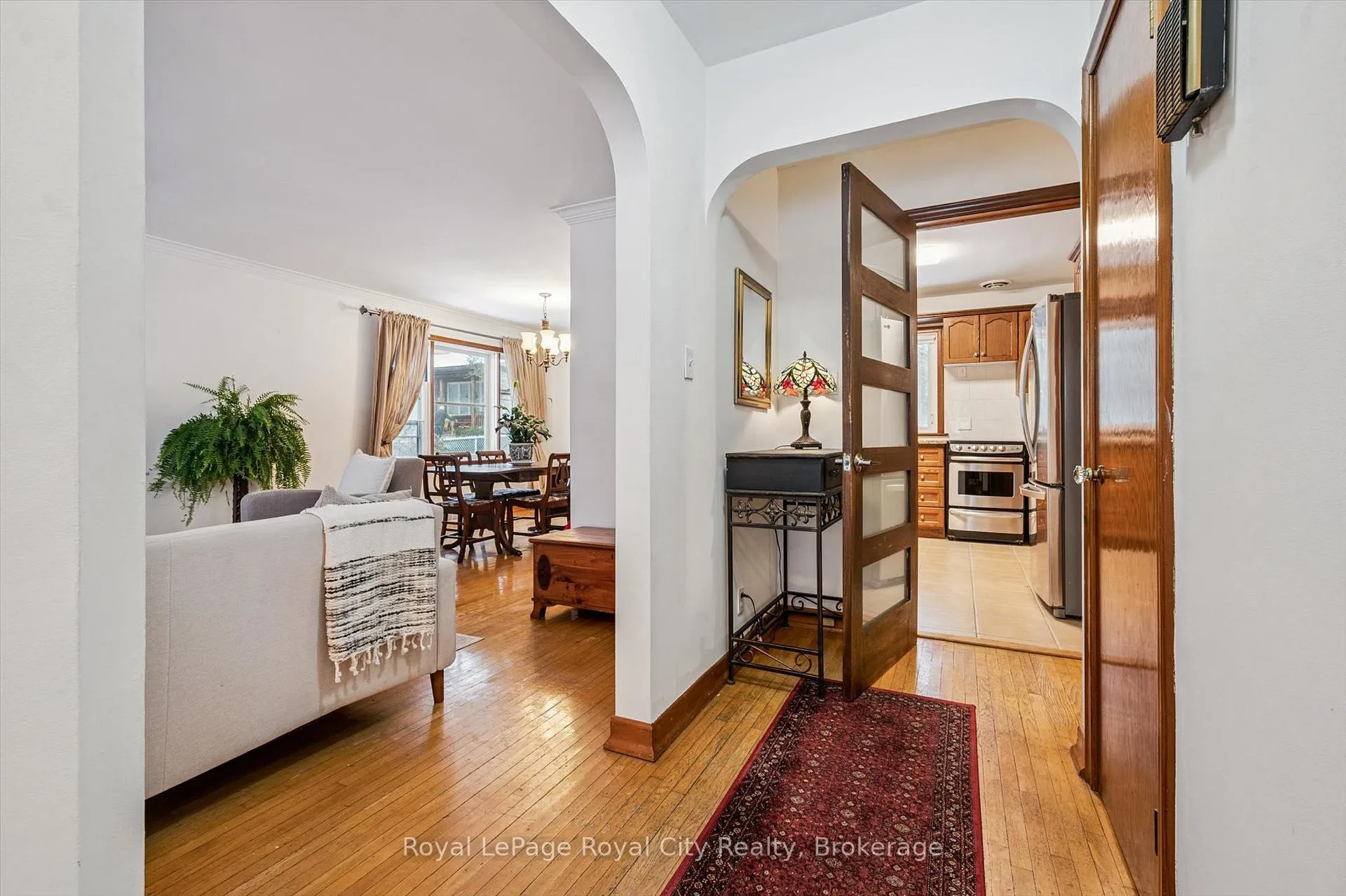 Photo 24 of 107 Westmount Road, Guelph, Exhibition Park — HOMEH