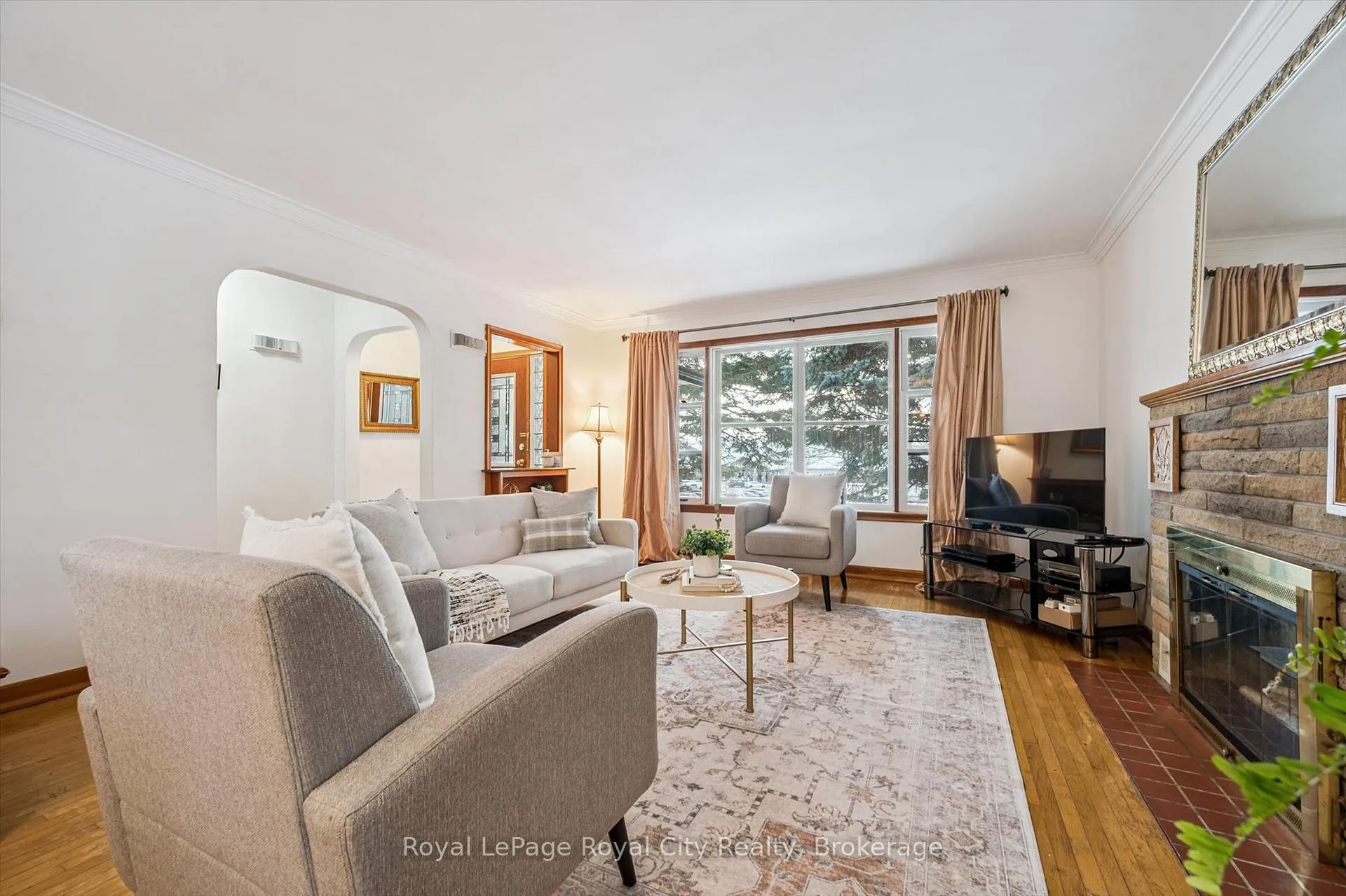 Photo 30 of 107 Westmount Road, Guelph, Exhibition Park — HOMEH