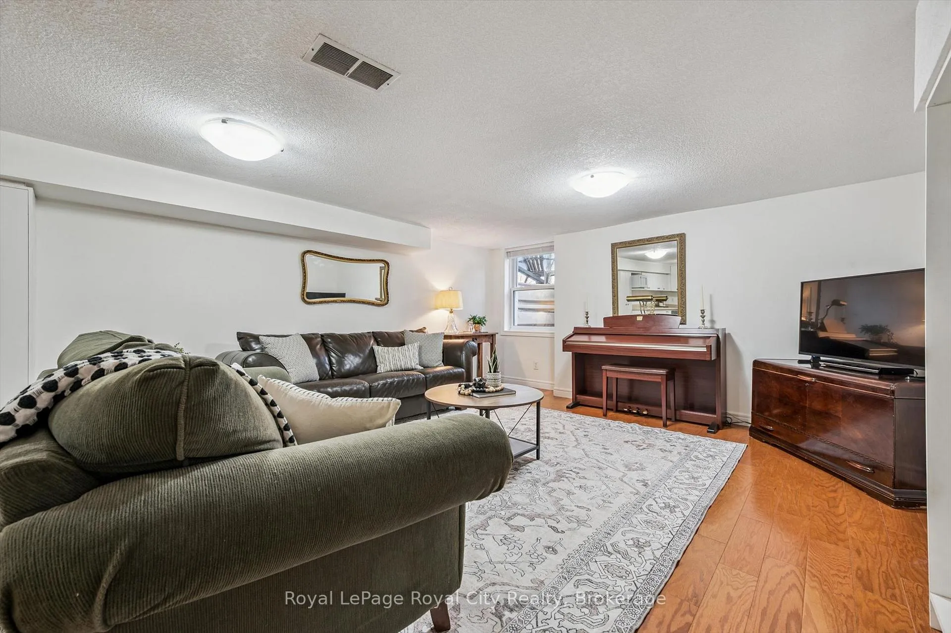 Photo 66 of 107 Westmount Road, Guelph, Exhibition Park — HOMEH