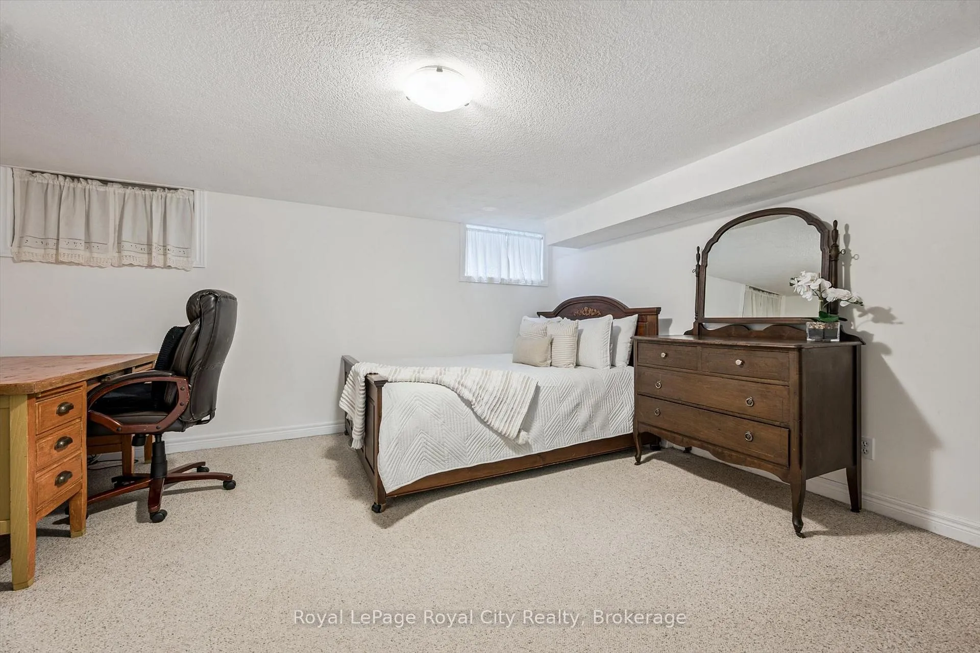 Photo 84 of 107 Westmount Road, Guelph, Exhibition Park — HOMEH