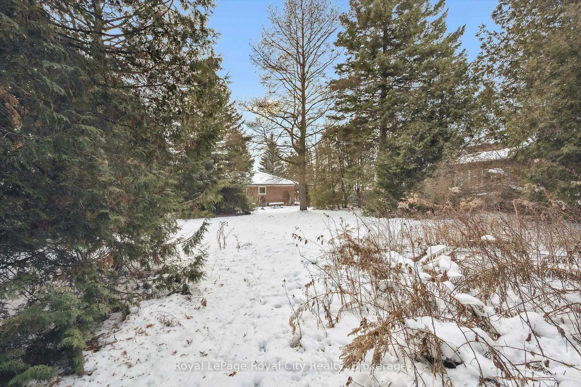Photo 102 of 107 Westmount Road, Guelph, Exhibition Park — HOMEH