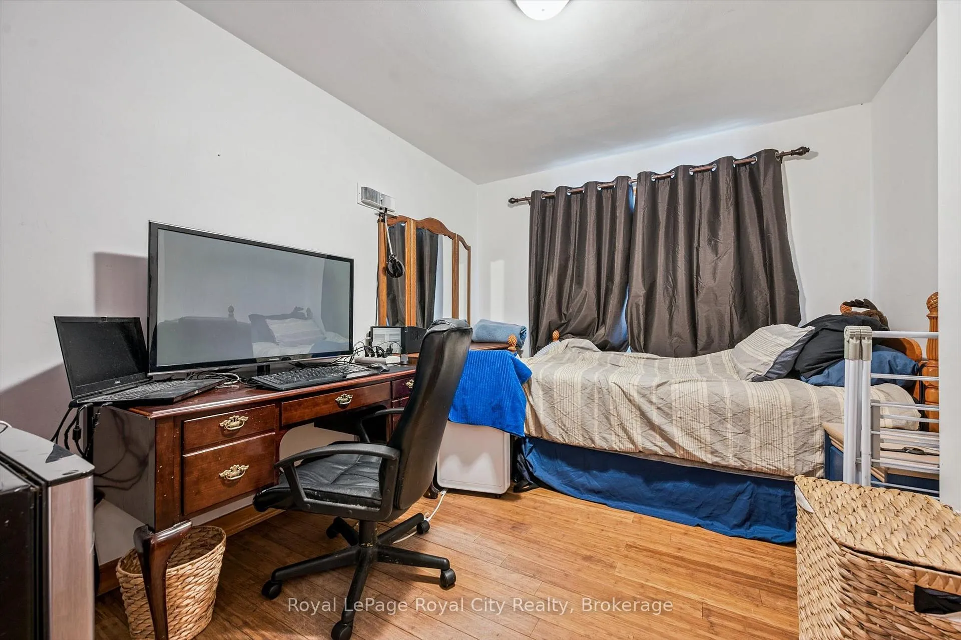 Photo 110 of 107 Westmount Road, Guelph, Exhibition Park — HOMEH