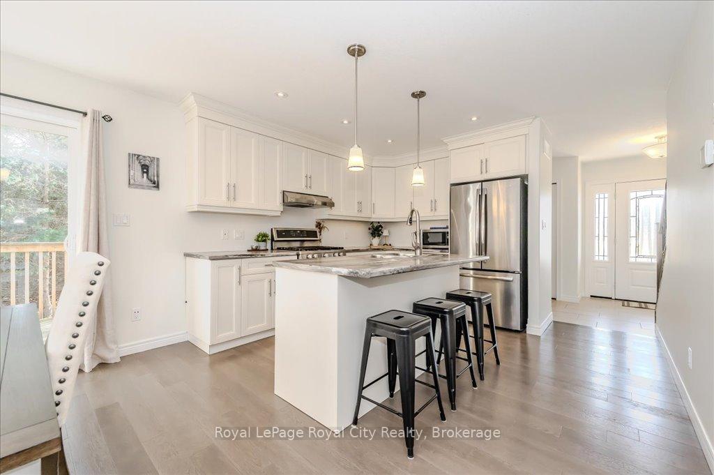 Photo 14 of 134 Main Street S, Brant, South Dumfries — HOMEH