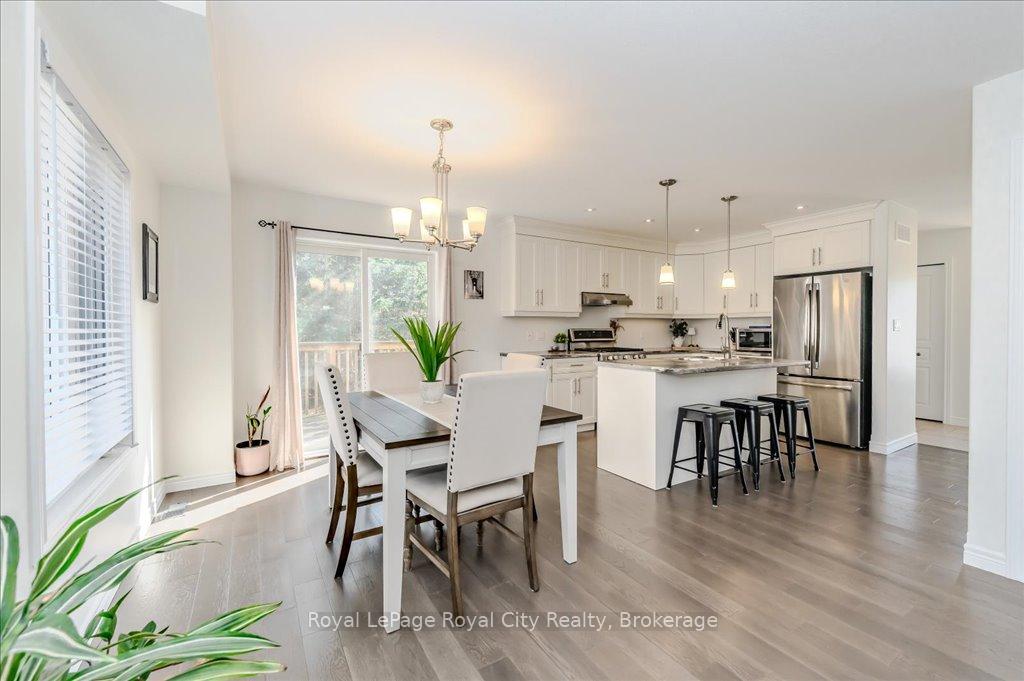 Photo 20 of 134 Main Street S, Brant, South Dumfries — HOMEH