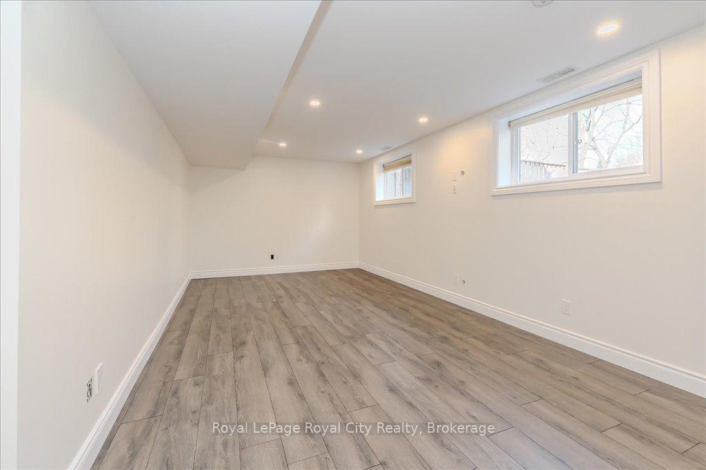 Photo 36 of 134 Main Street S, Brant, South Dumfries — HOMEH
