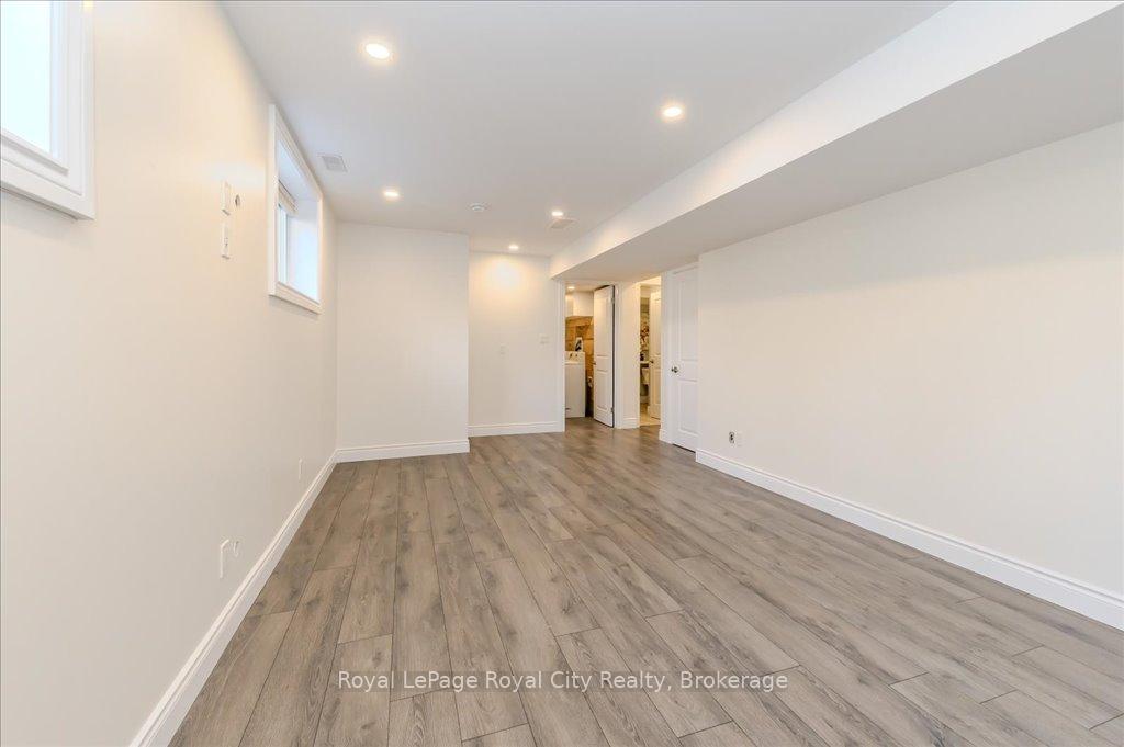 Photo 37 of 134 Main Street S, Brant, South Dumfries — HOMEH