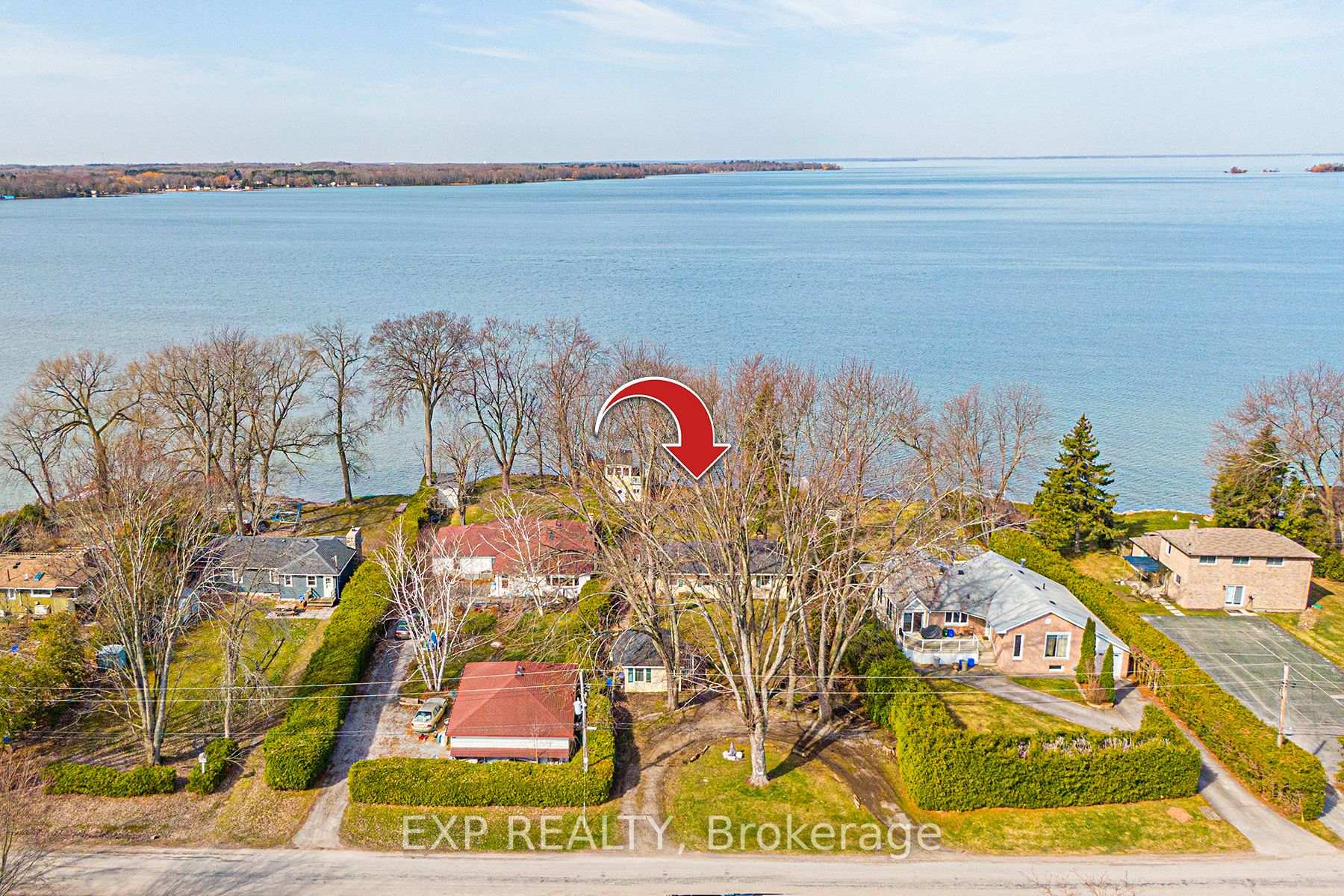 Photo 2 of 24 Mcrae Beach Road S, Georgina, Pefferlaw — HOMEH