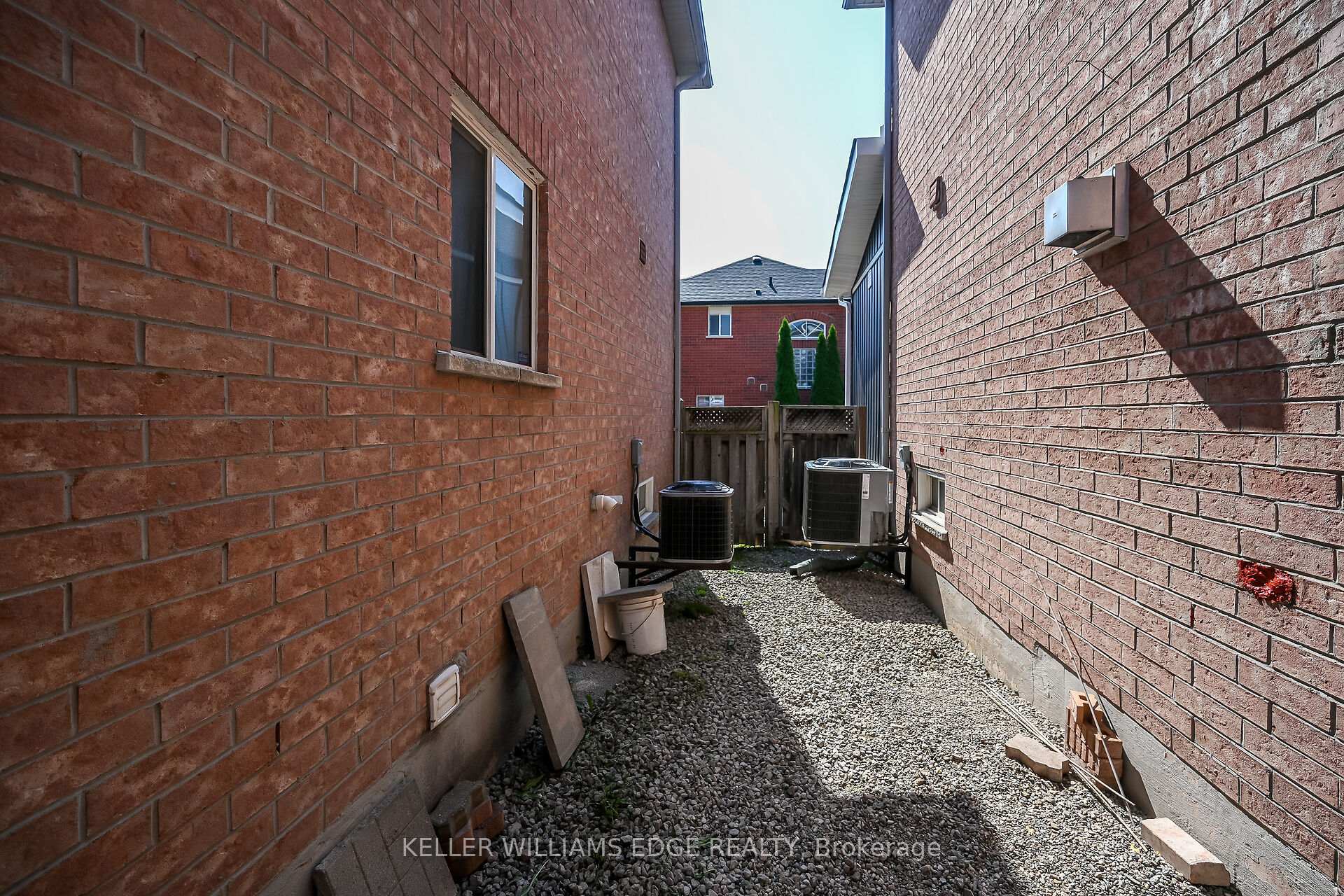 Photo 36 of 5648 Evelyn Lane, Burlington, Appleby — HOMEH