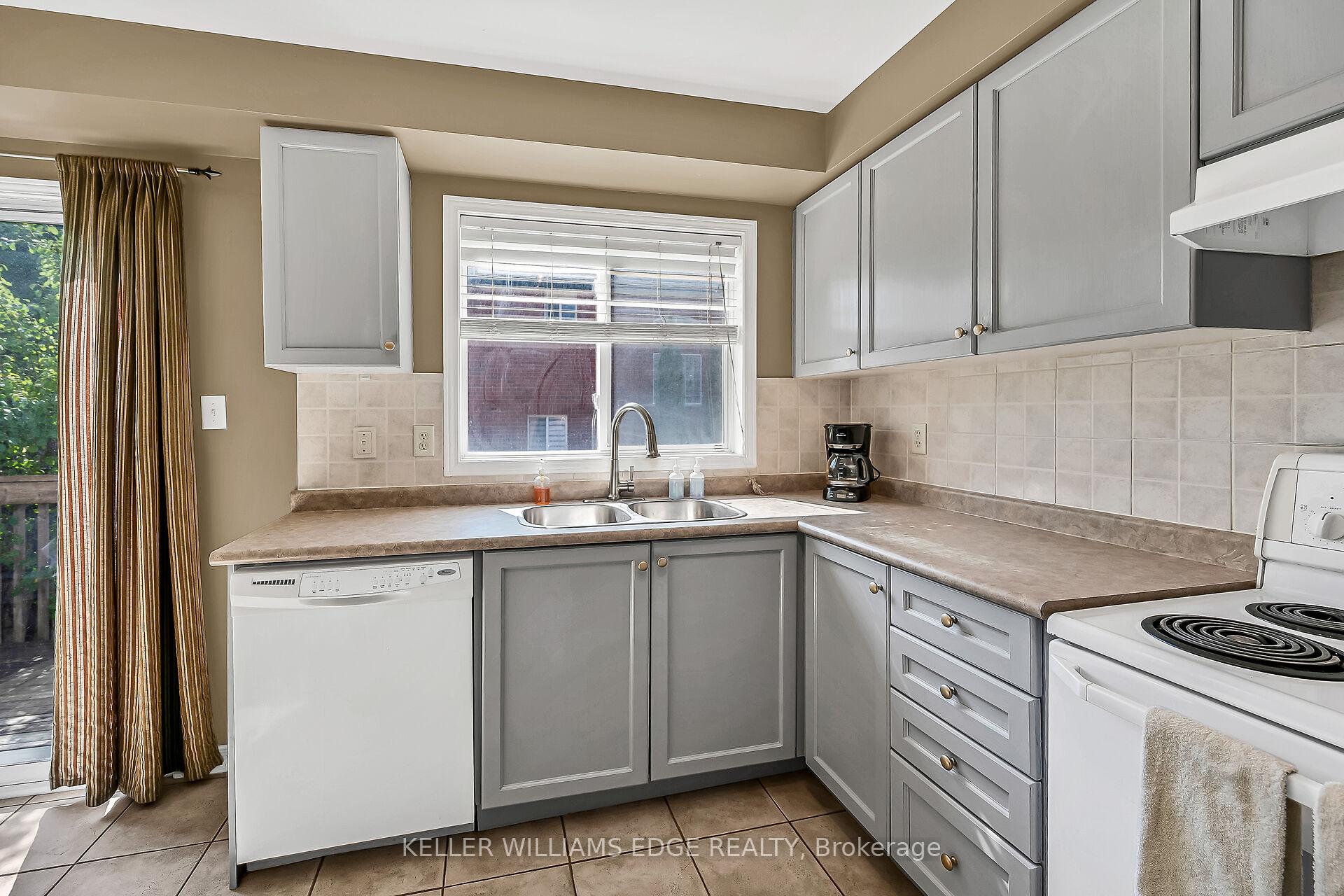 Photo 31 of 5648 Evelyn Lane, Burlington, Appleby — HOMEH