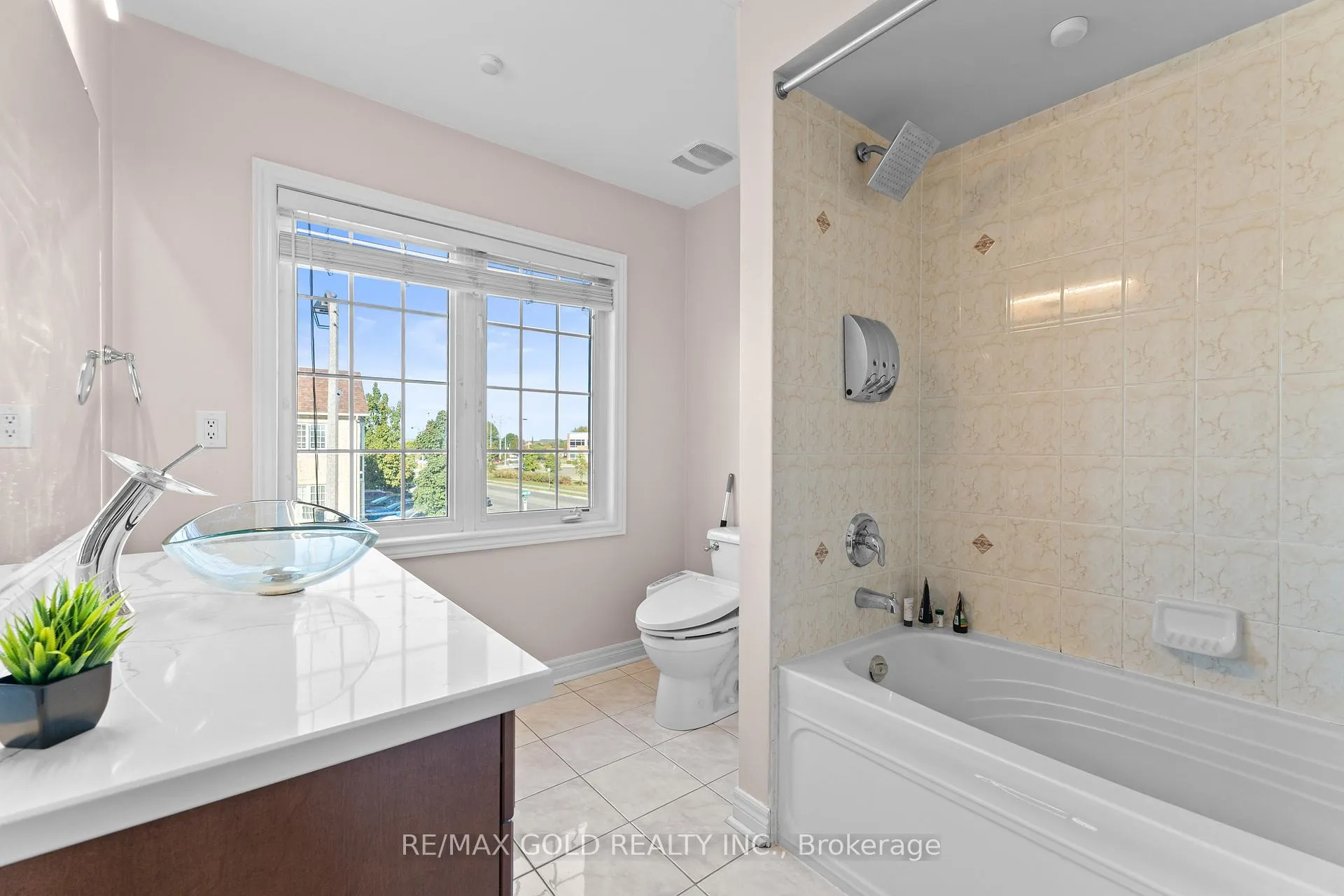 Photo 72 of 2 Helman Road, Brampton, Sandringham-Wellington — HOMEH
