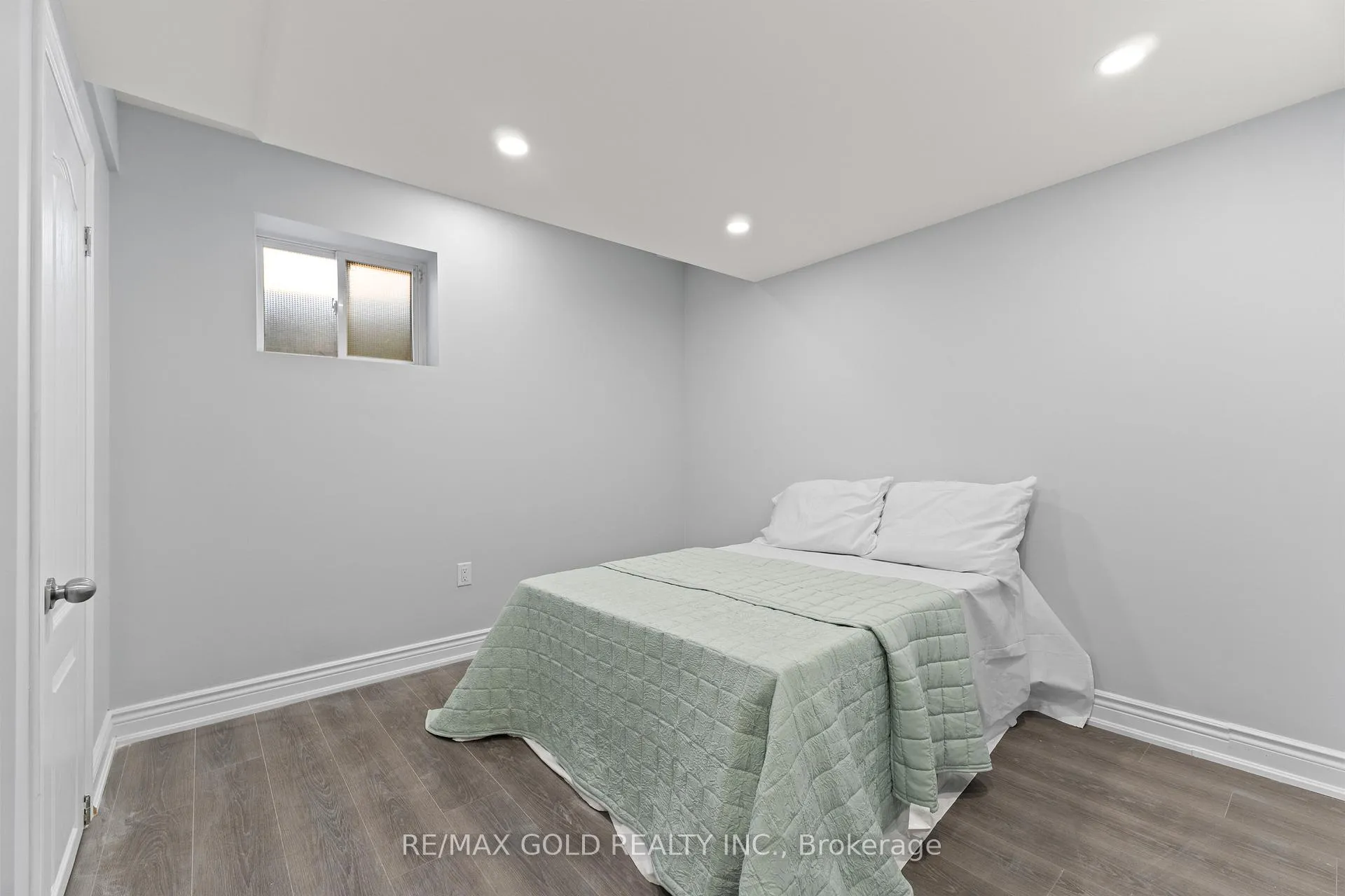 Photo 116 of 2 Helman Road, Brampton, Sandringham-Wellington — HOMEH