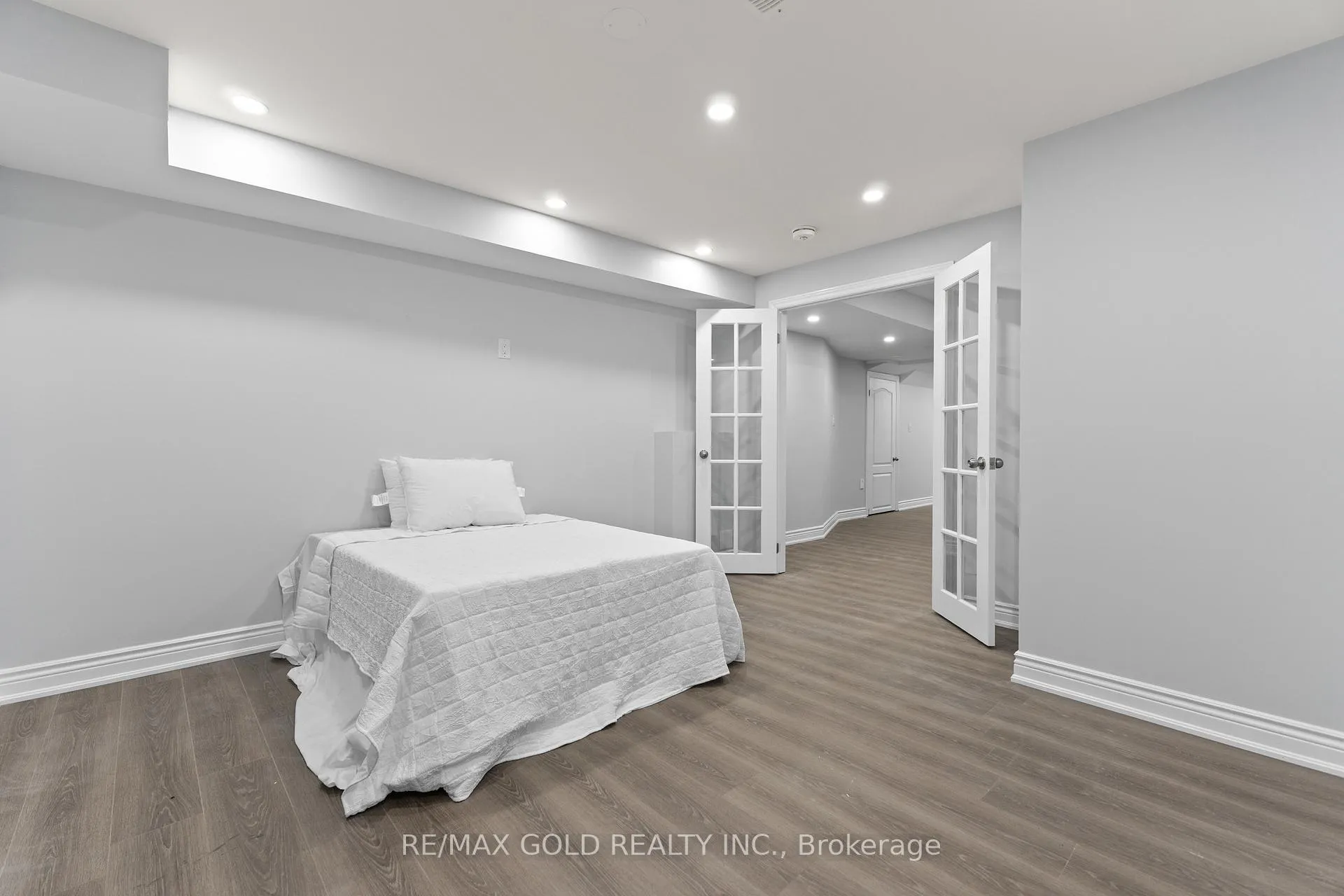 Photo 122 of 2 Helman Road, Brampton, Sandringham-Wellington — HOMEH