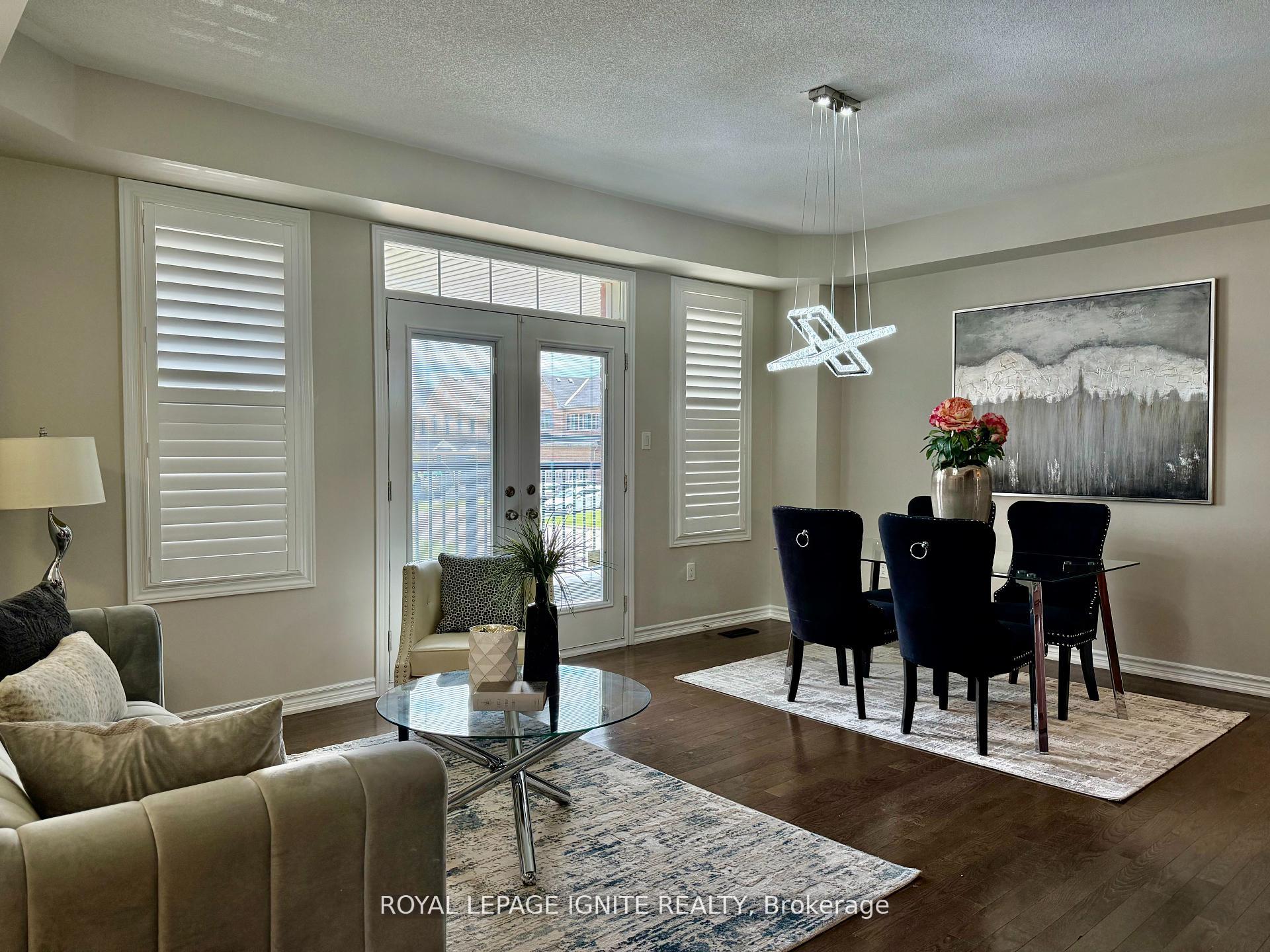 Photo 6 of 18 Willoughby Place, Clarington, Bowmanville — HOMEH